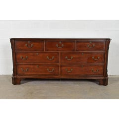 Henredon Georgian Carved Mahogany Seven-Drawer Dresser or Credenza