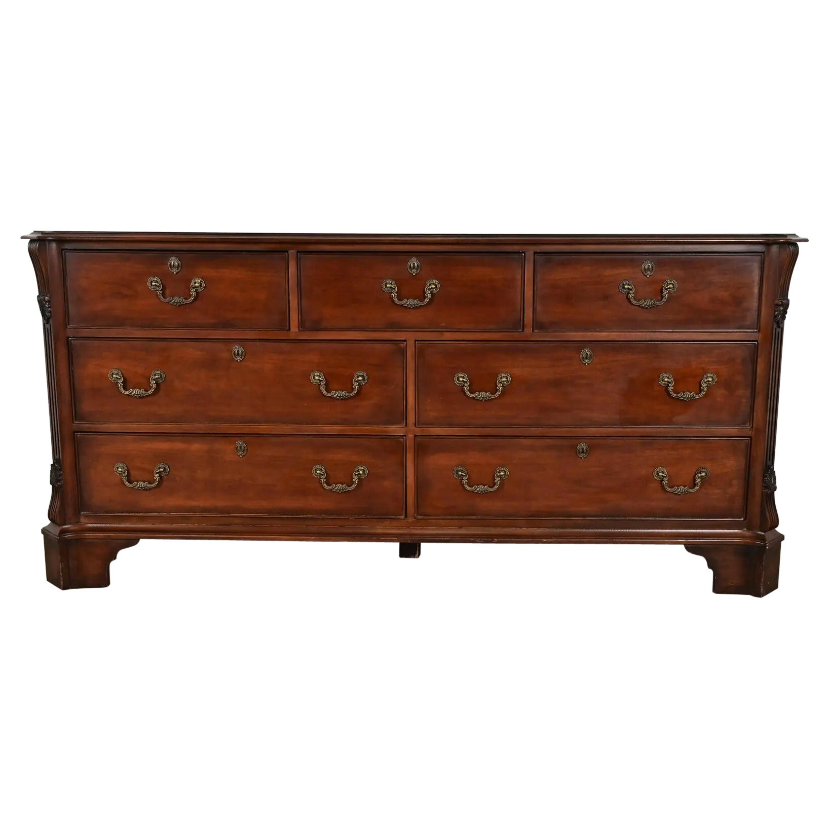 Henredon Georgian Carved Mahogany Seven-Drawer Dresser or Credenza