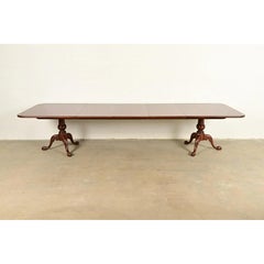 Henredon Georgian Carved Solid Cherry Wood Pedestal Extension Dining Table