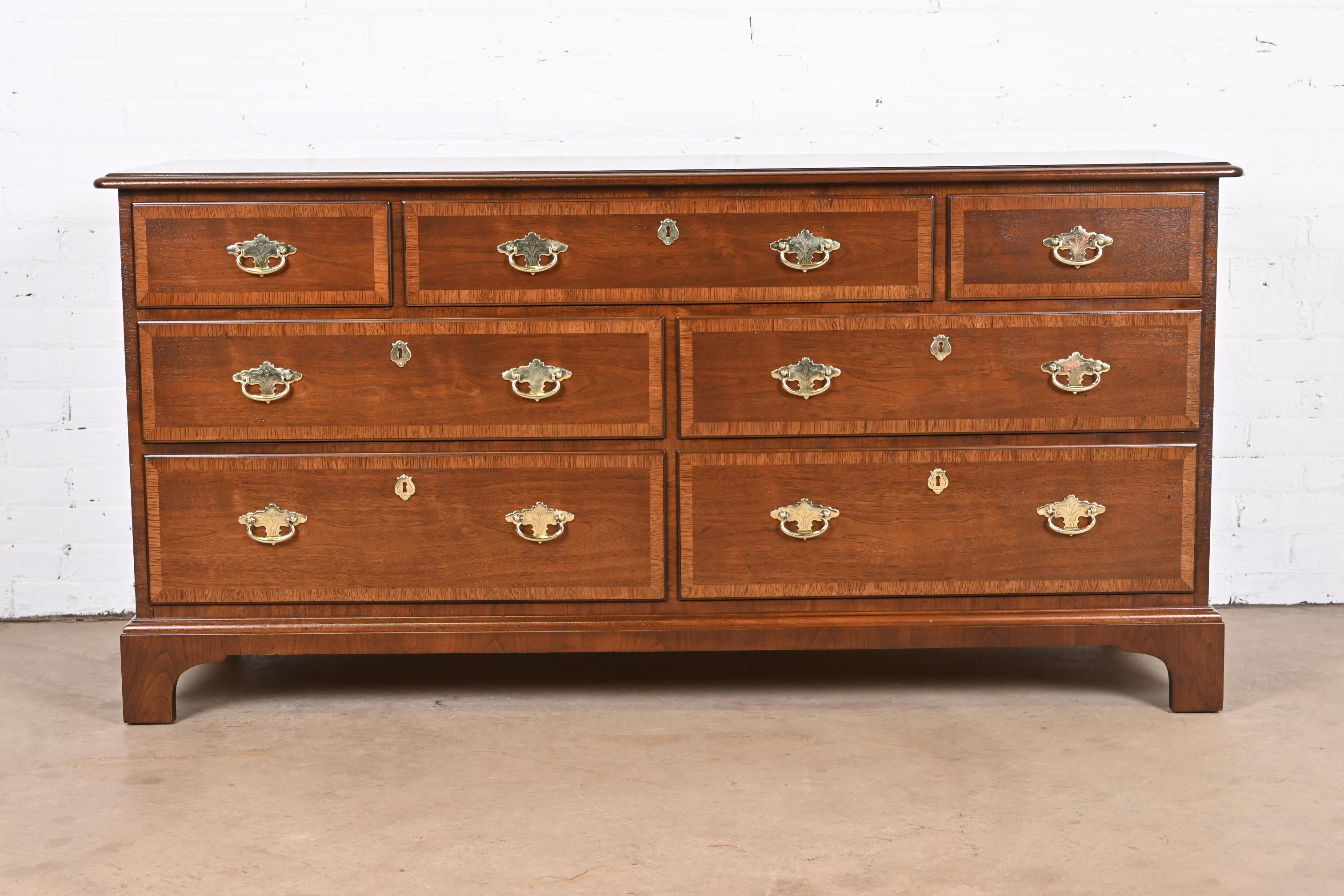 Henredon Georgian Cherry Wood and Banded Mahogany Dresser, Newly Refinished In Good Condition In South Bend, IN