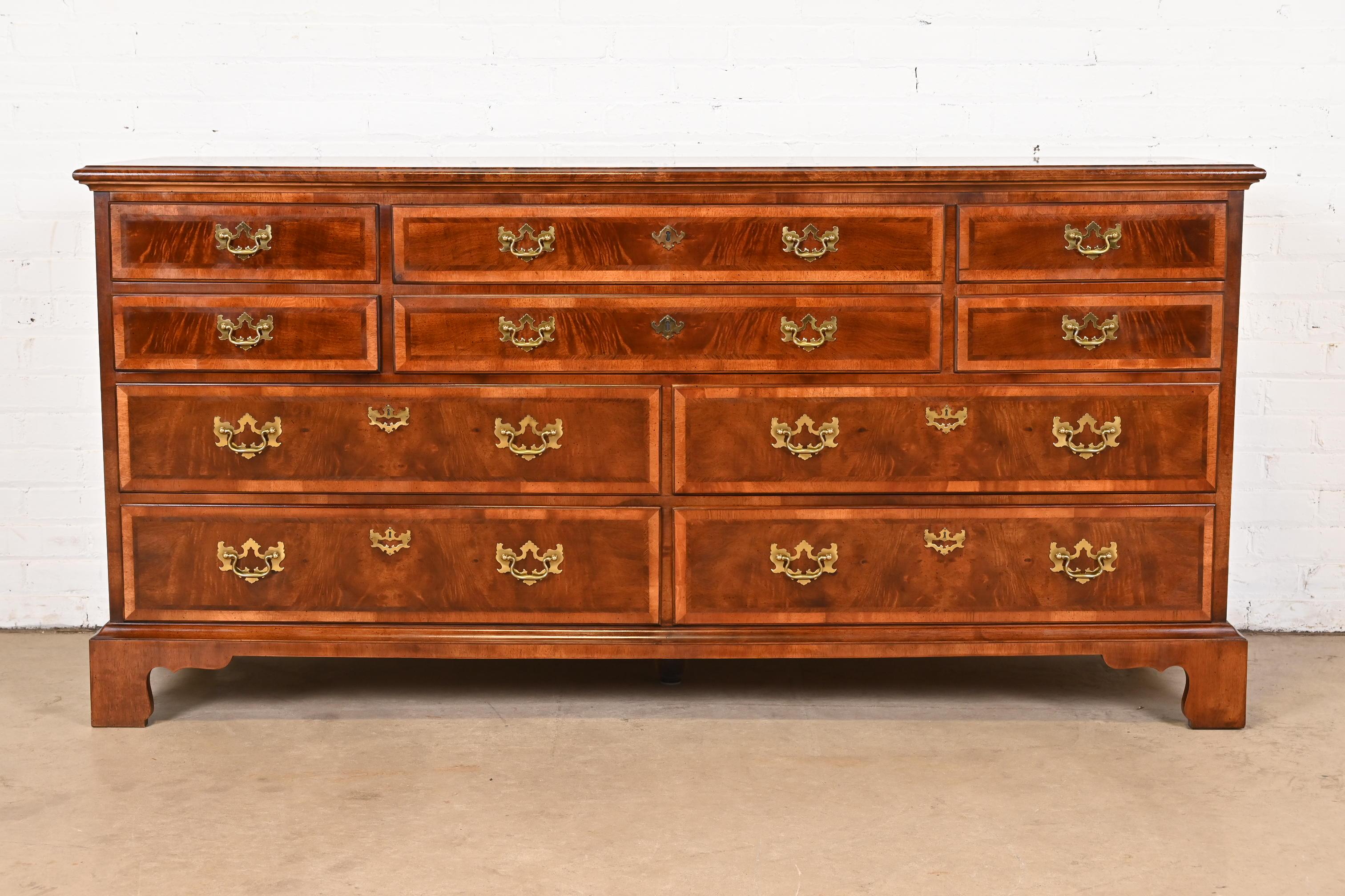 American Henredon Georgian Mahogany and Burl Wood Ten-Drawer Dresser or Credenza