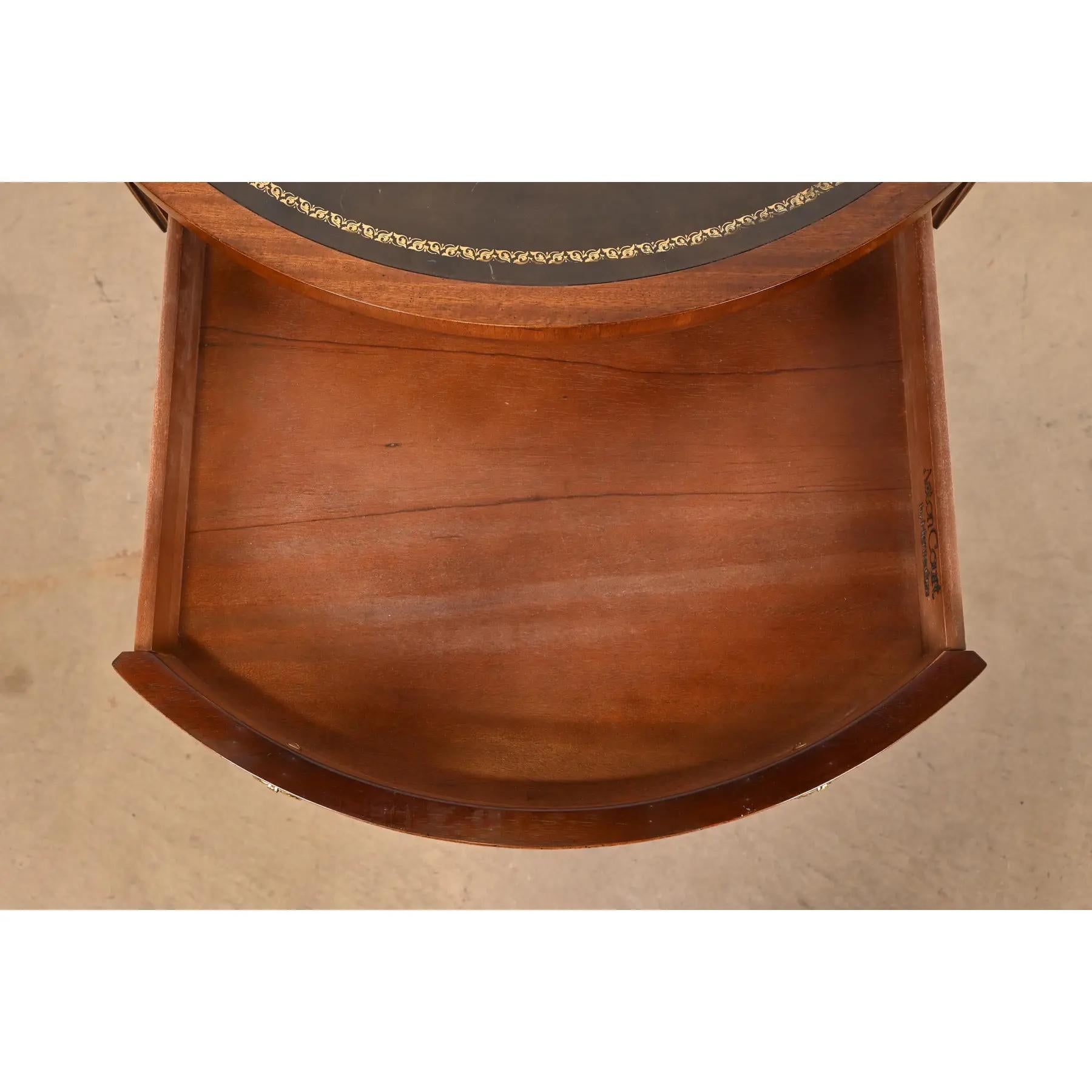 Henredon Georgian Mahogany Pedestal Leather Top Drum Tea Table 2
