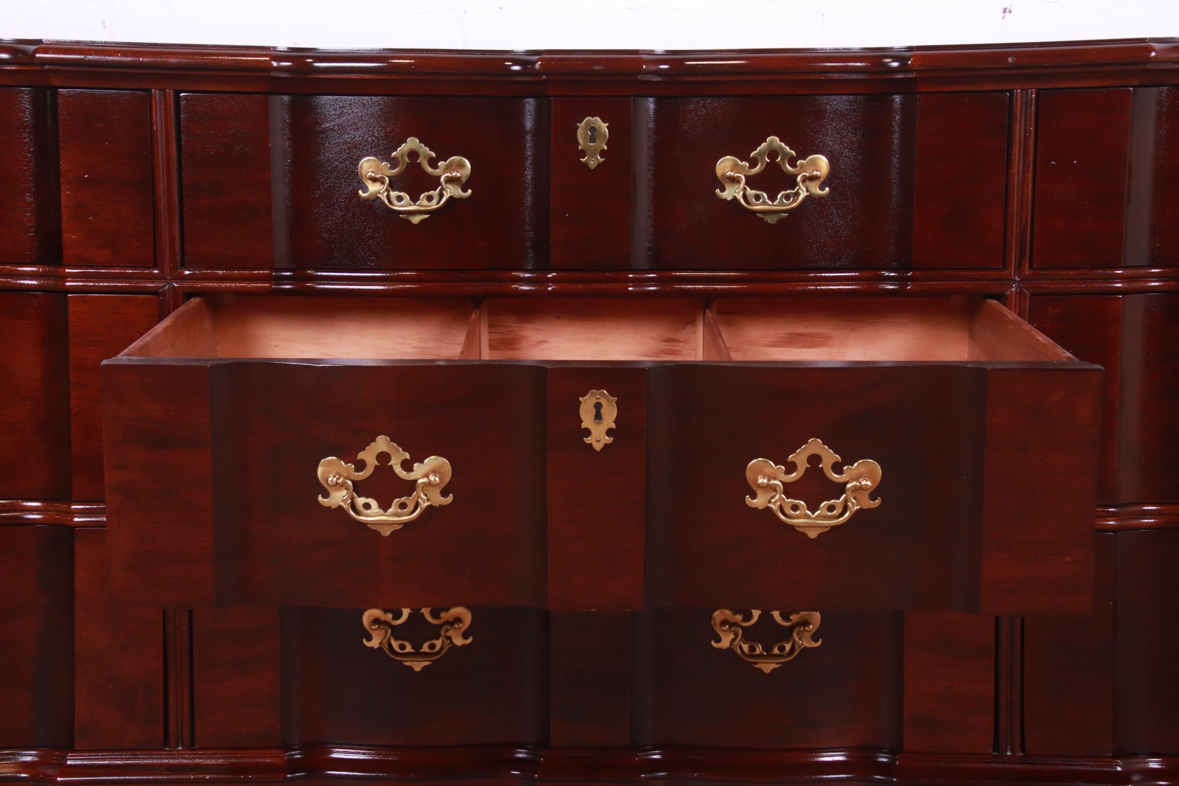 Henredon Georgian Solid Mahogany Block Front Triple Dresser 5