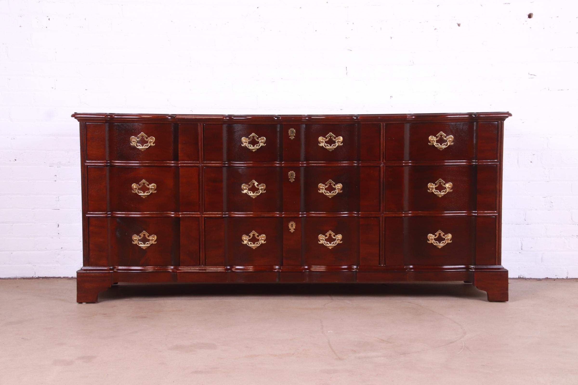 American Henredon Georgian Solid Mahogany Block Front Triple Dresser