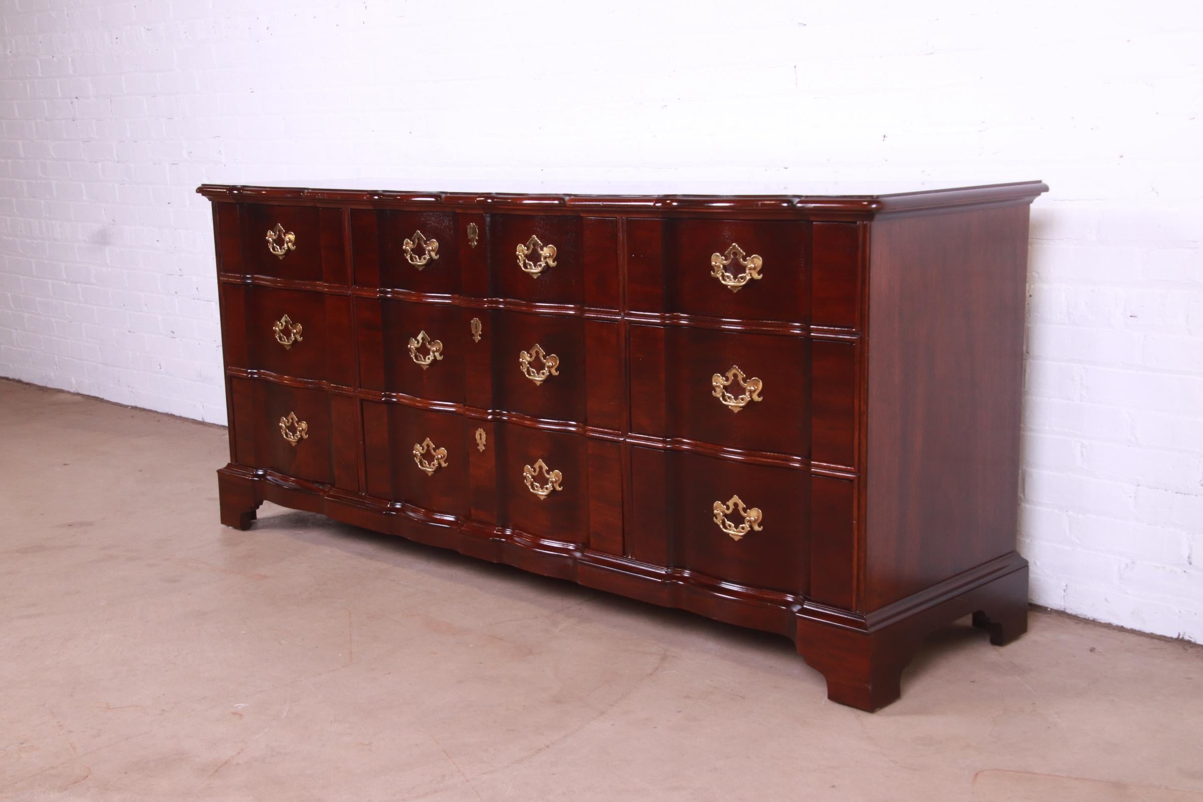 20th Century Henredon Georgian Solid Mahogany Block Front Triple Dresser