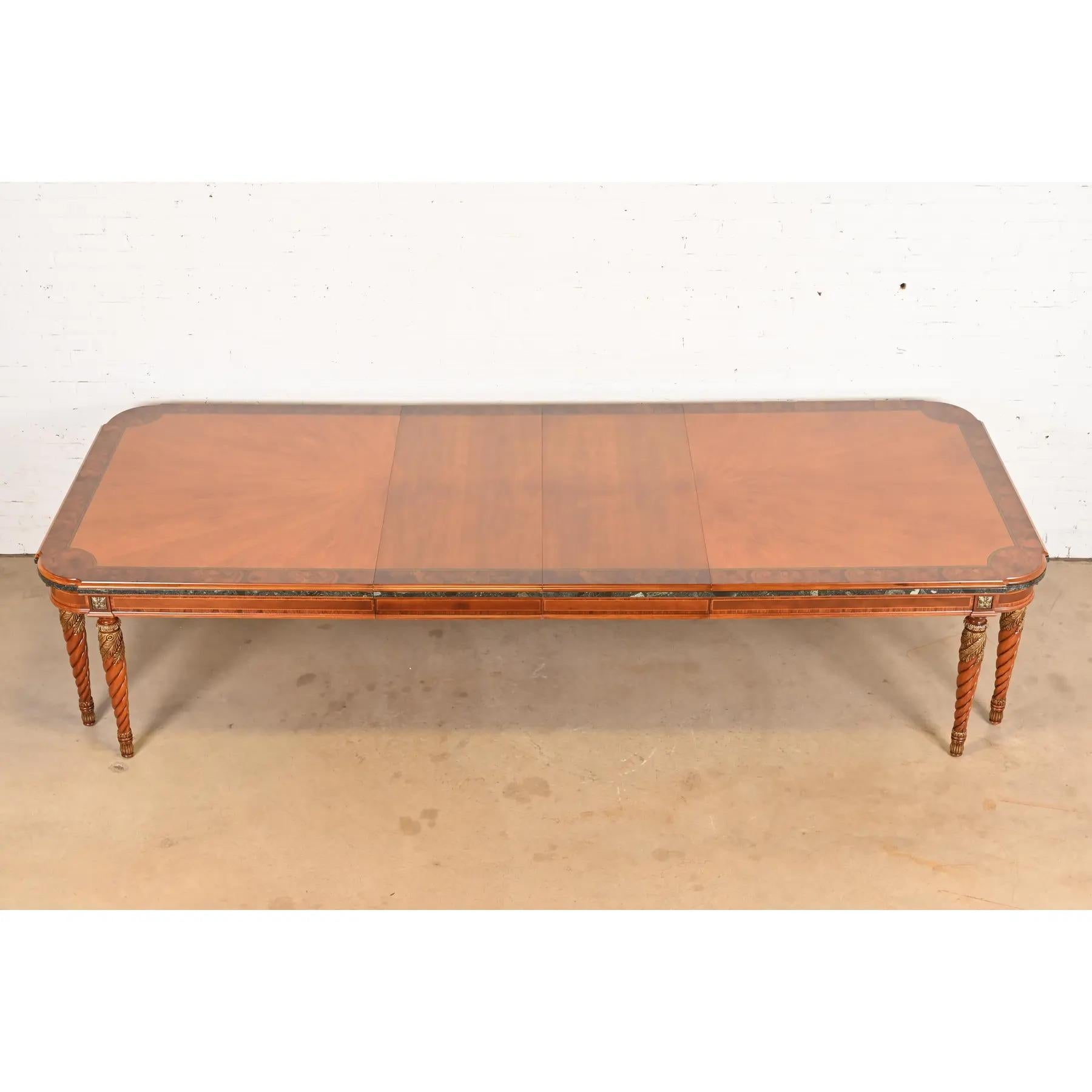 Henredon Grand Provenance Italian Neoclassical Extension Dining Table en vente 3