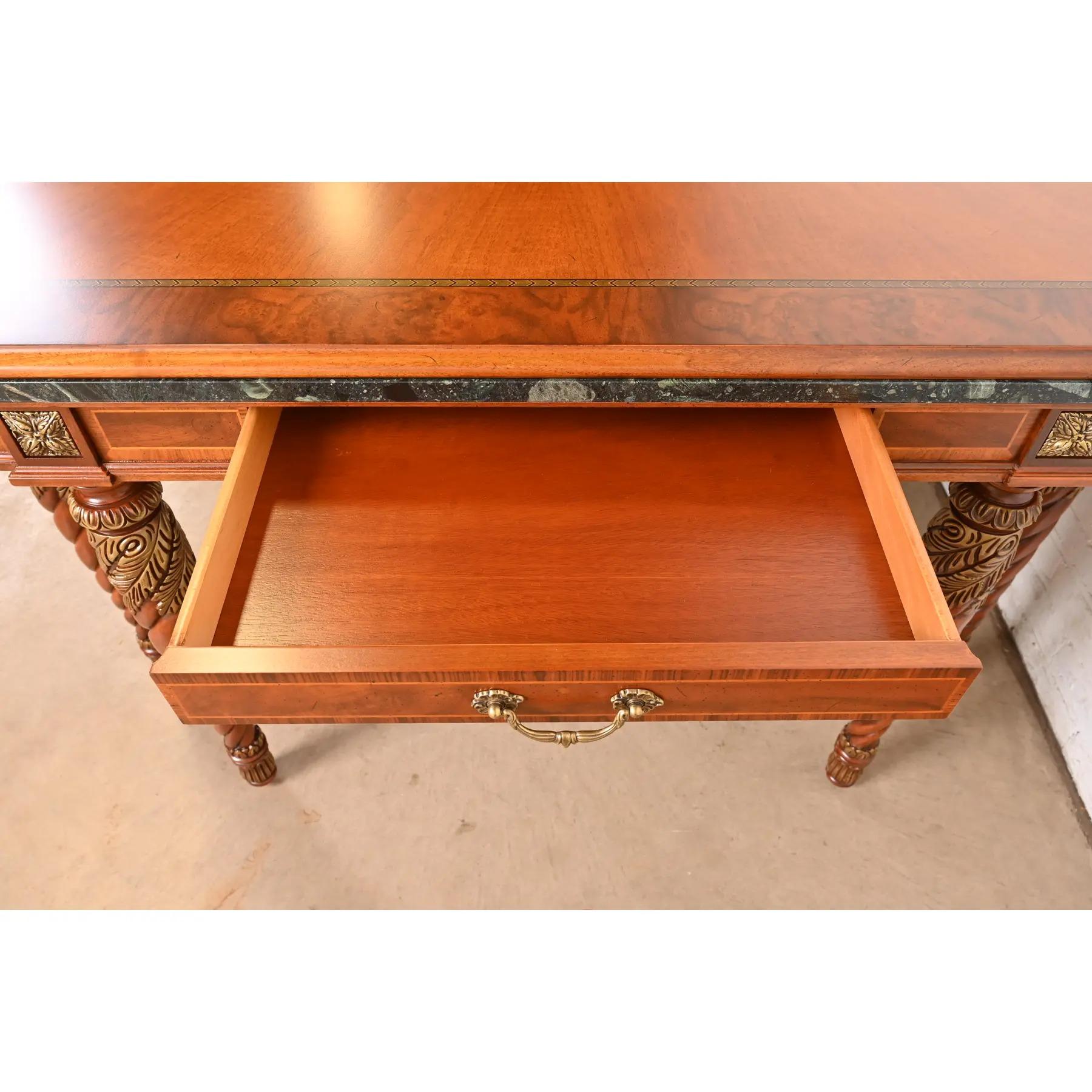 Henredon Grand Provenance Italian Neoclassical Extension Dining Table en vente 5