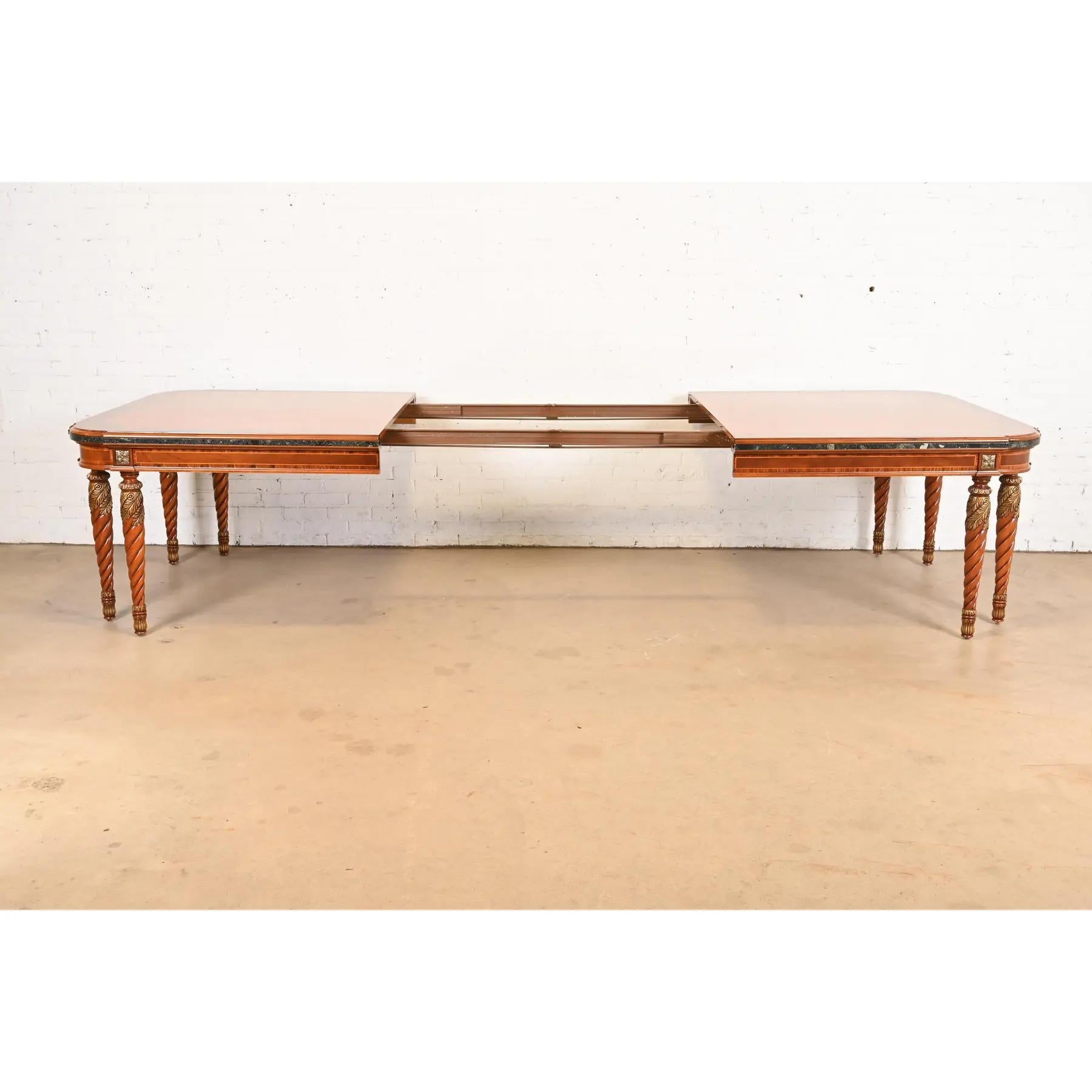 Henredon Grand Provenance Italian Neoclassical Extension Dining Table en vente 1