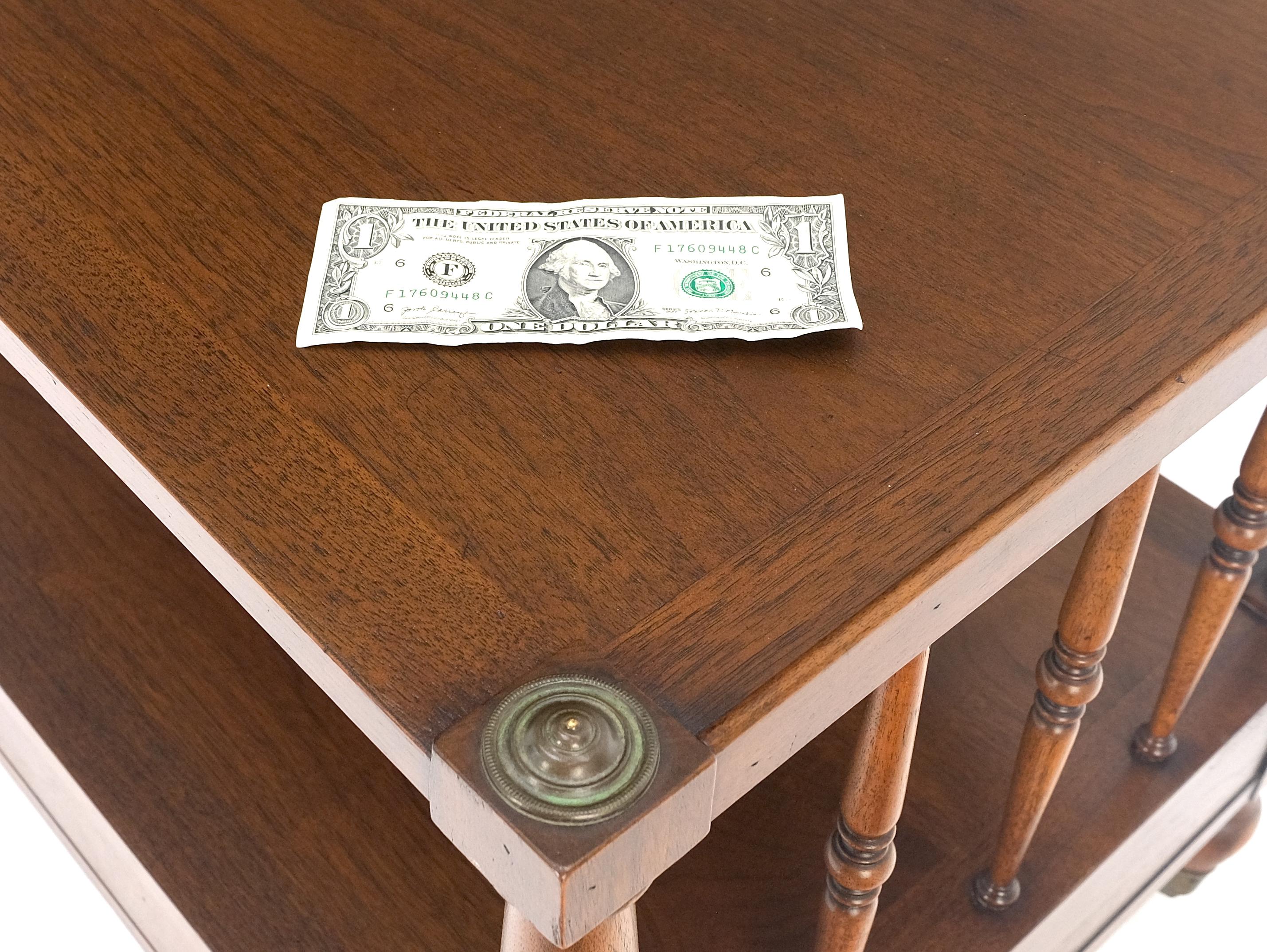 Henredon Heritage One Drawer Drop Ring Pulls Walnut End Table Nightstand MINT For Sale 3