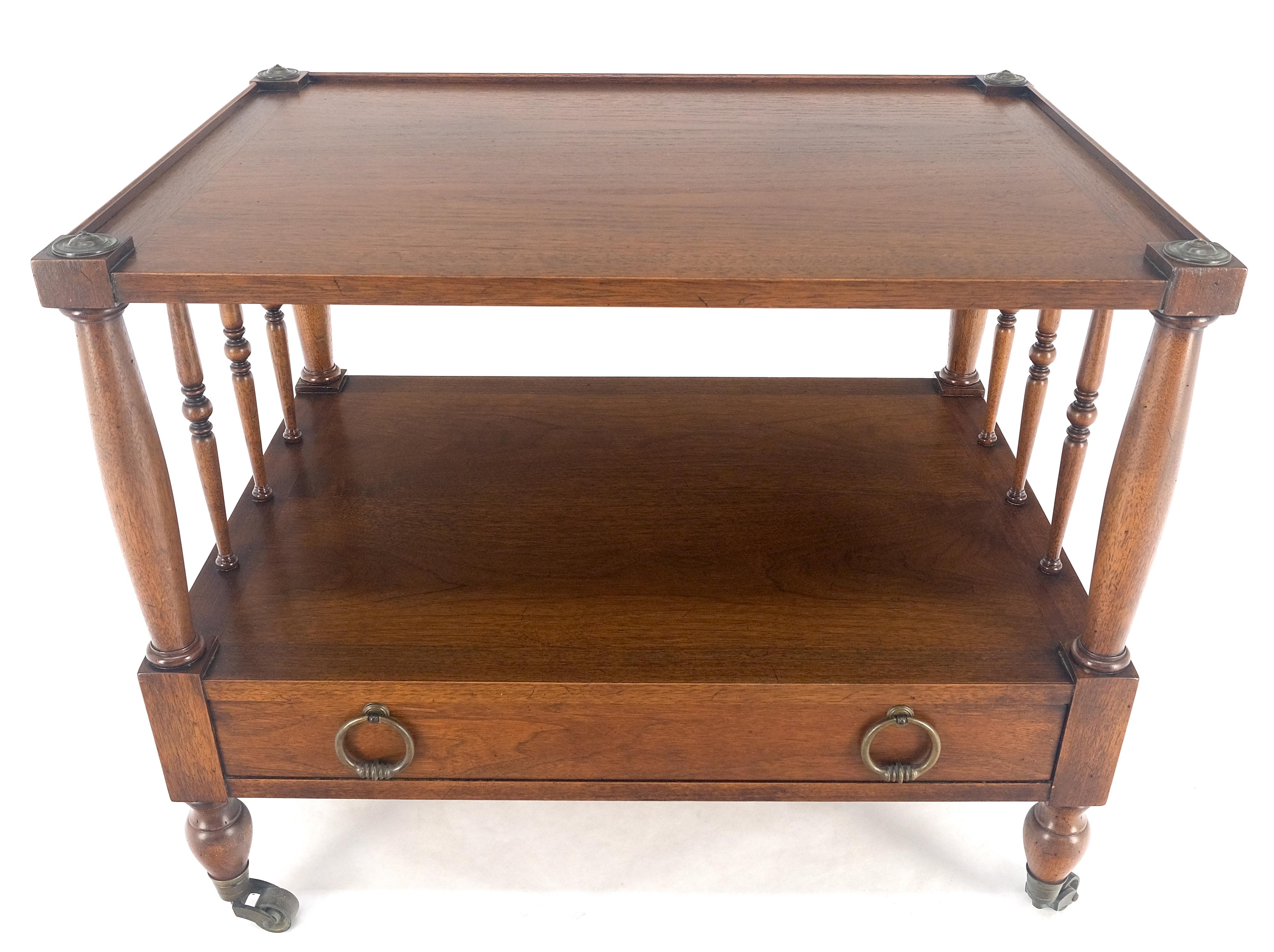 Henredon Heritage One Drawer Drop Ring Pulls Walnut End Table Nightstand MINT!