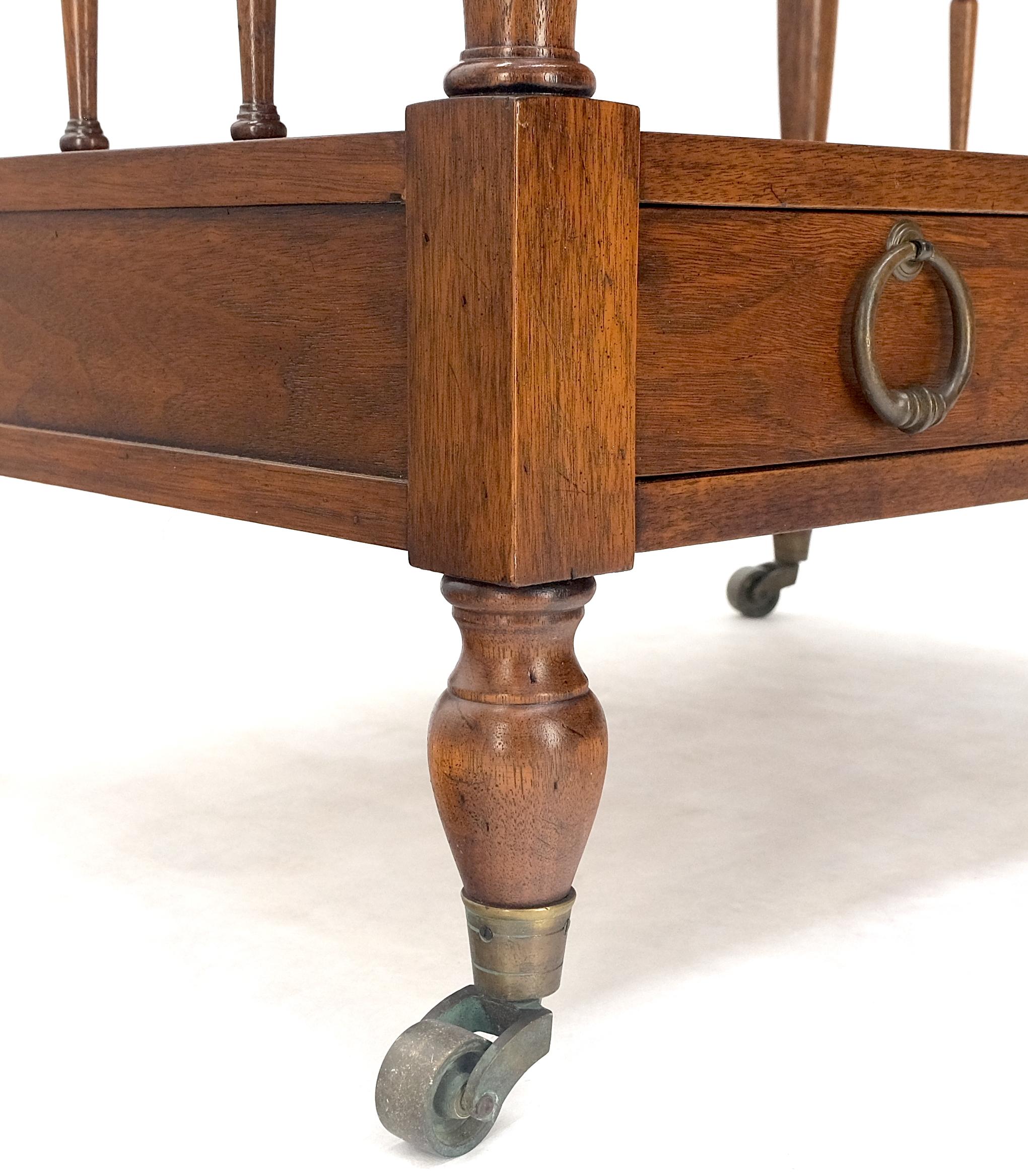 Henredon Heritage One Drawer Drop Ring Pulls Walnut End Table Nightstand MINT For Sale 2
