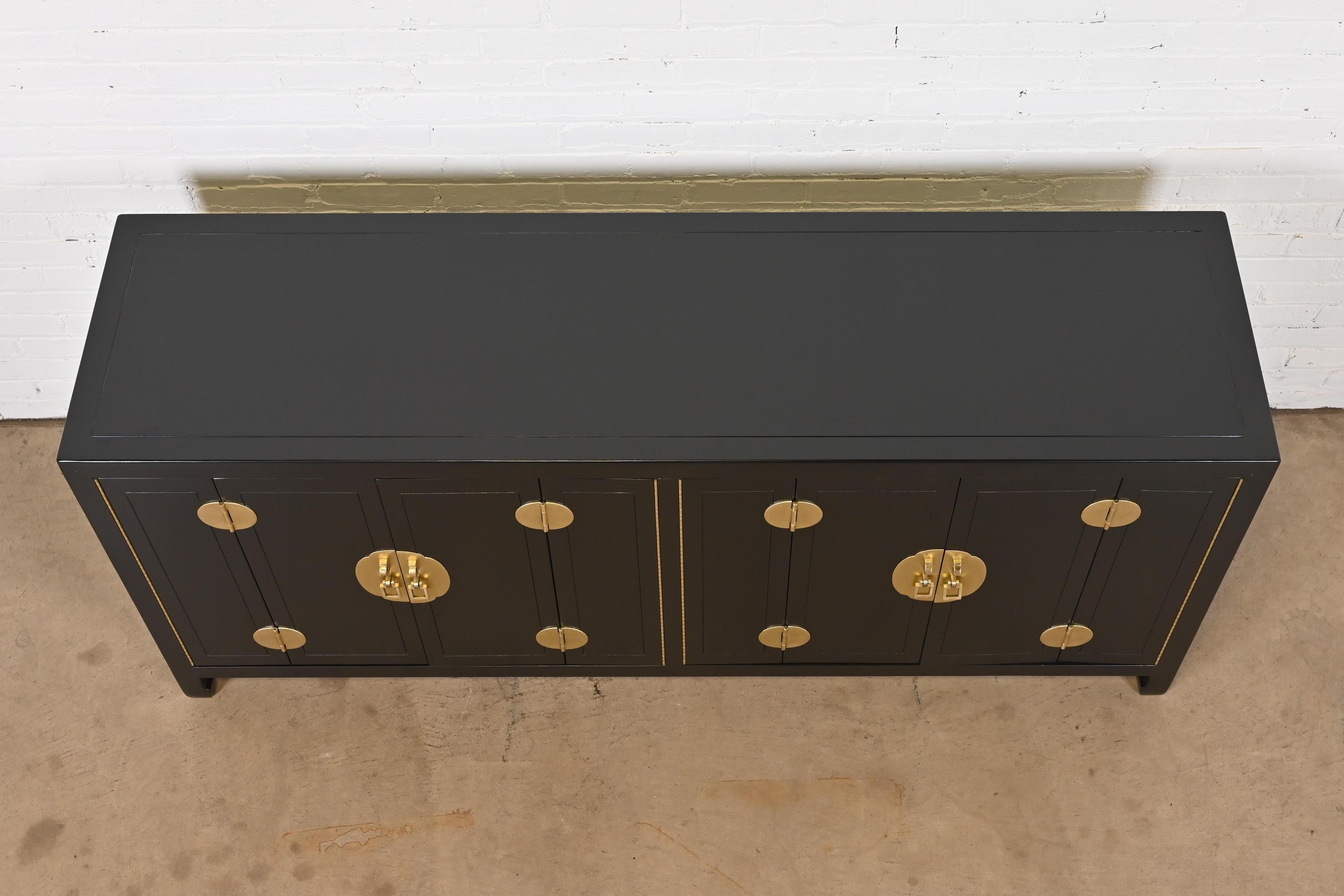 Henredon Hollywood Regency Black Lacquer and Brass Credenza, Newly Refinished 4
