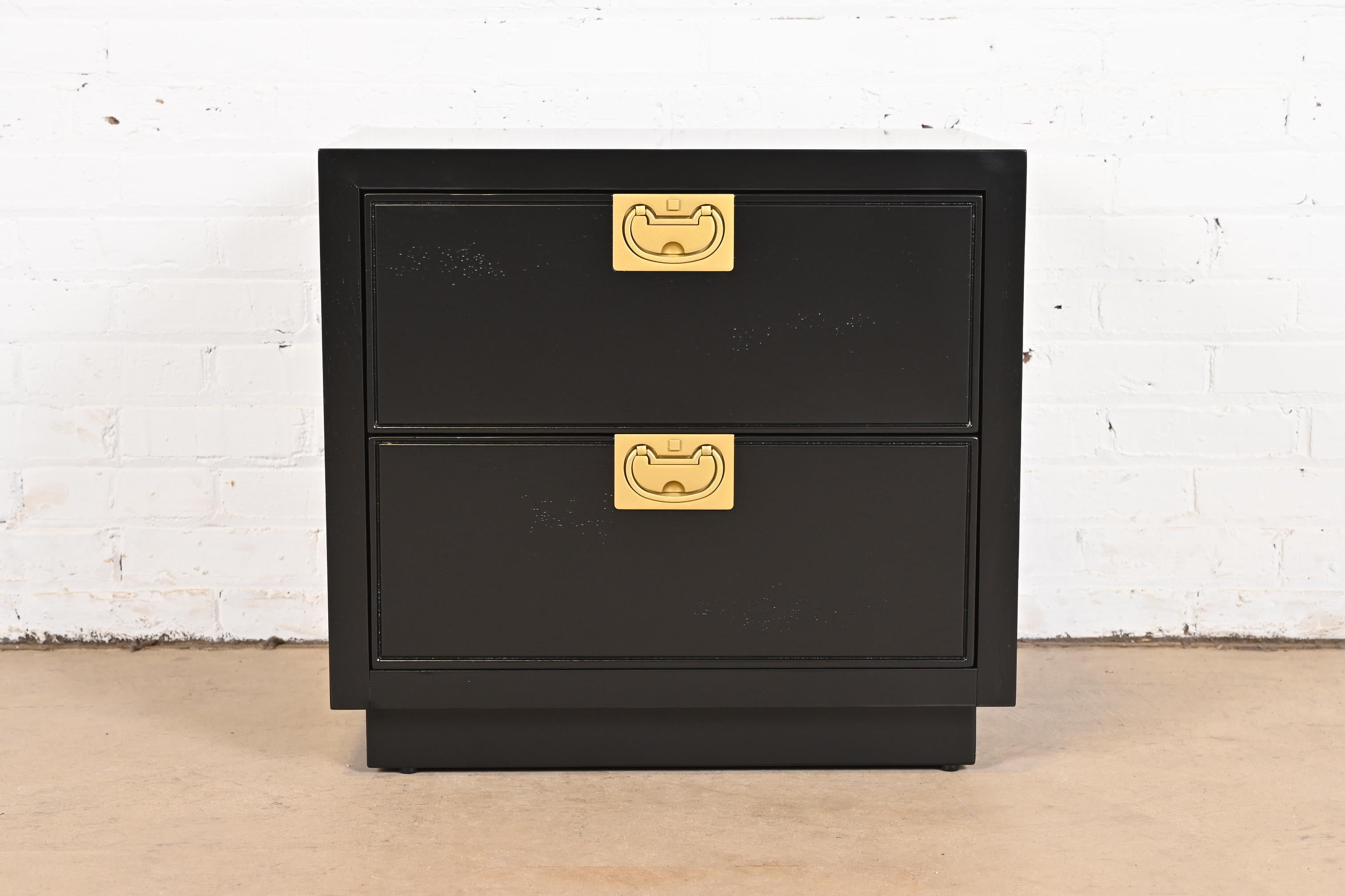 American Henredon Hollywood Regency Black Lacquered Campaign Nightstand, Newly Refinished For Sale