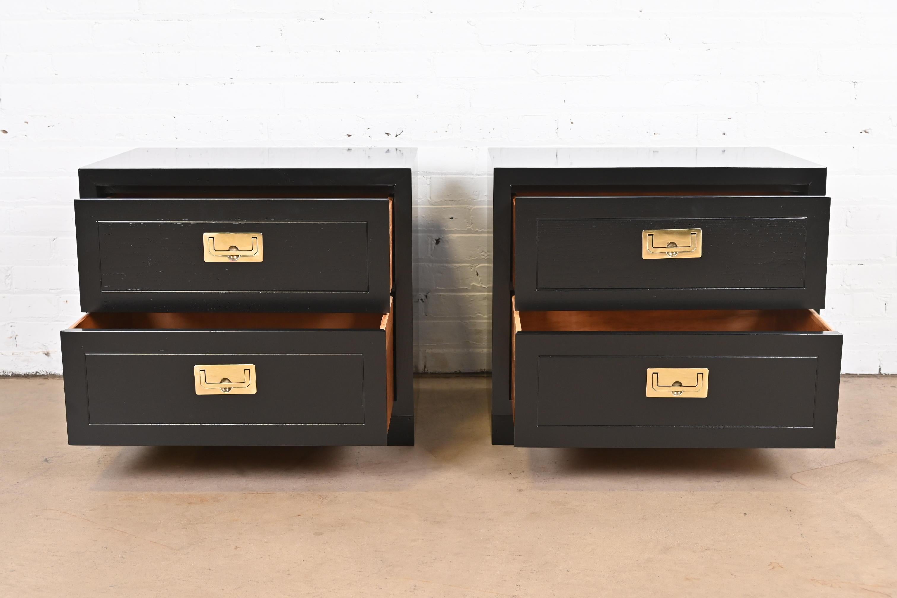Henredon Hollywood Regency Black Lacquered Campaign Nightstands, Refinished For Sale 1