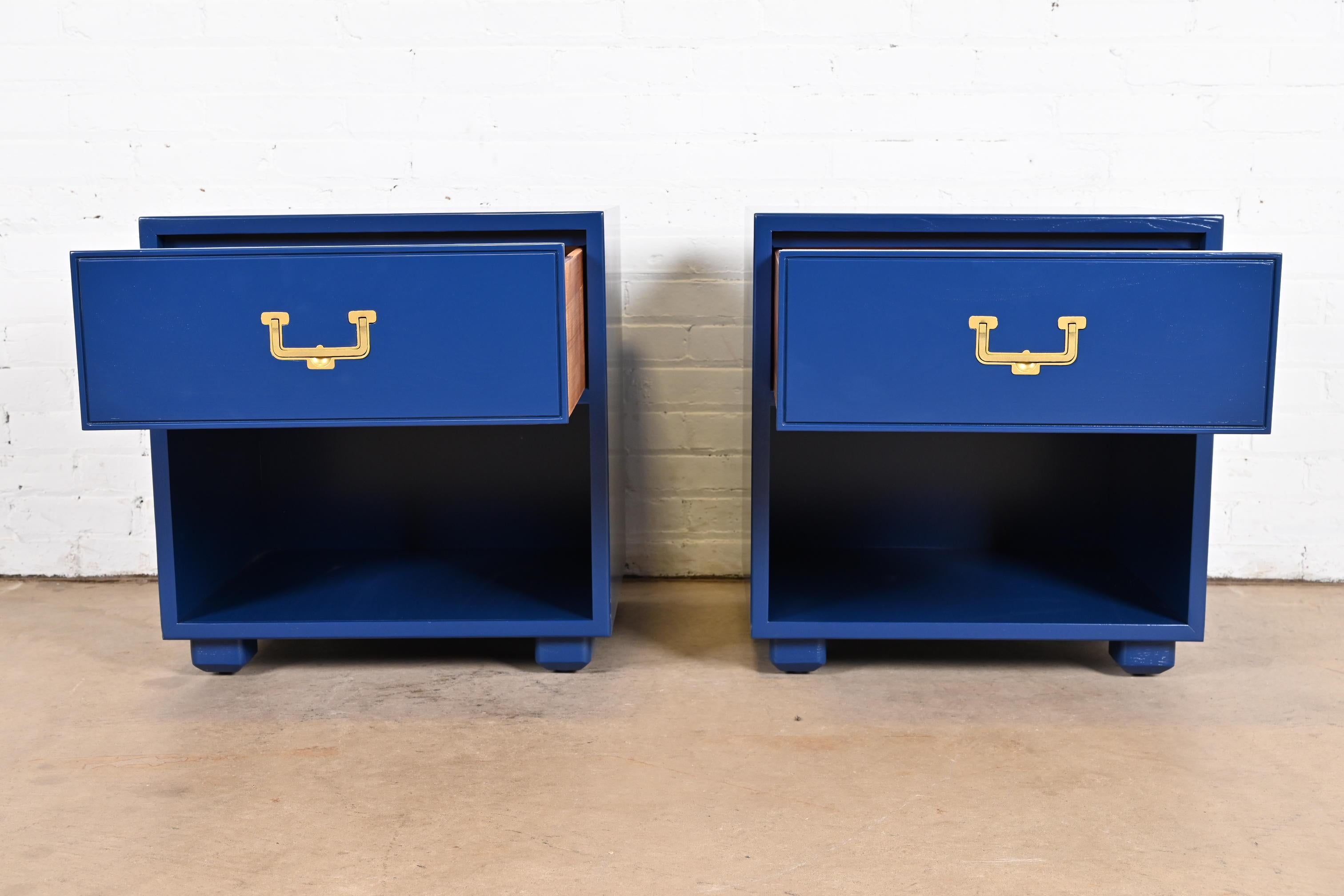 Henredon Hollywood Regency Campaign Blue Lacquered Nightstands, Newly Refinished For Sale 1