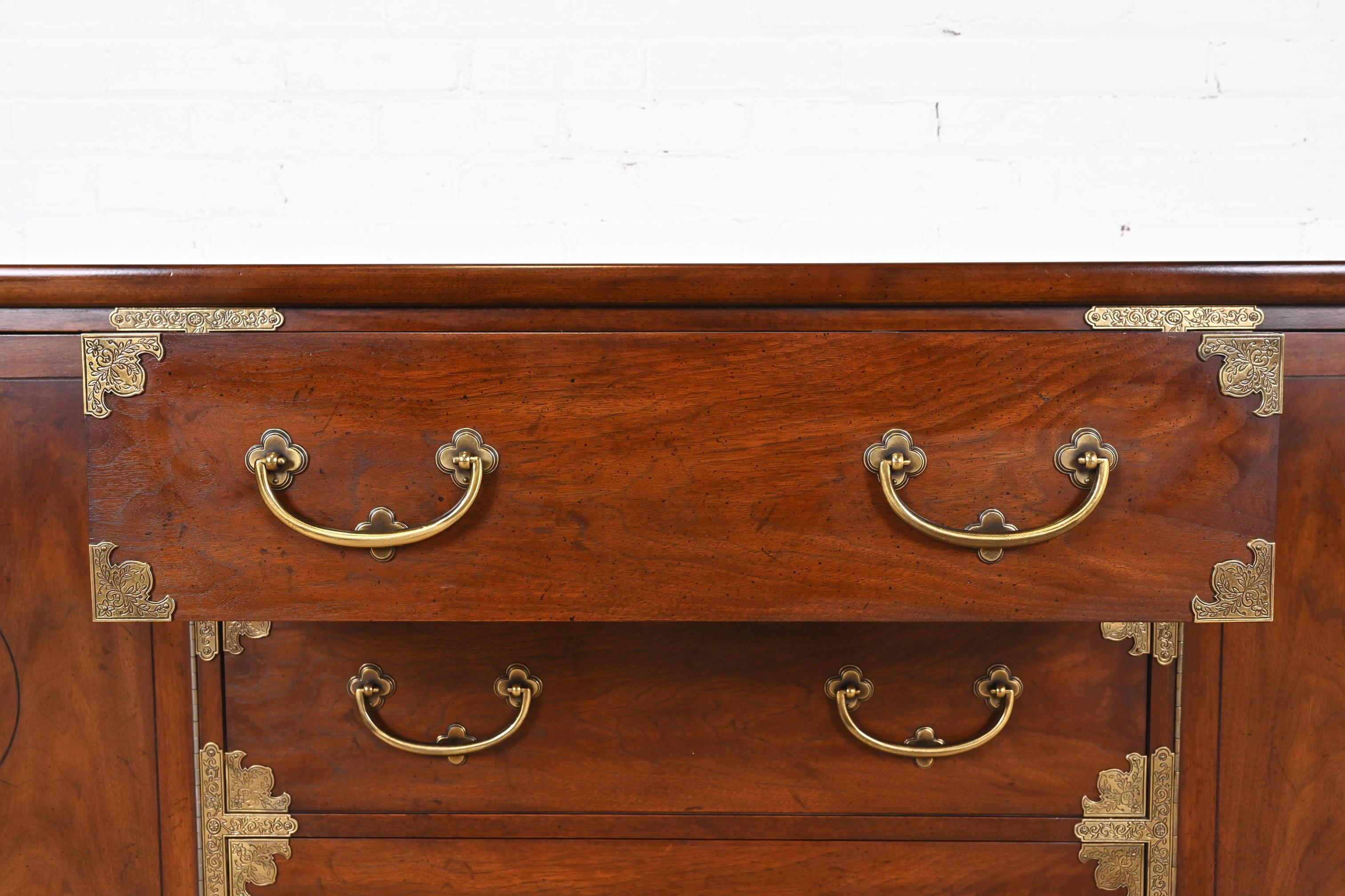 Henredon Hollywood Regency Chinoiserie Mahogany and Brass Sideboard Credenza 4