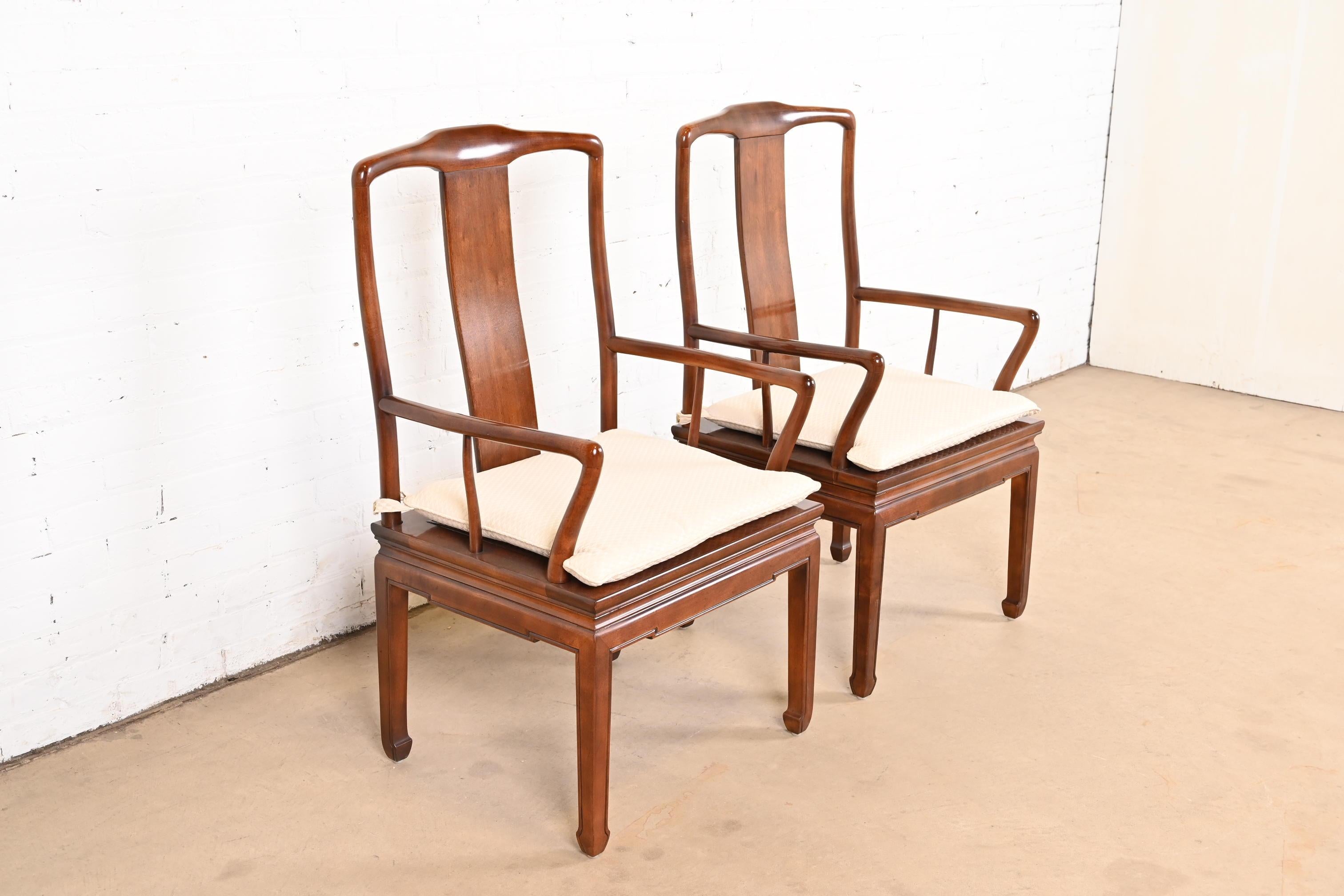 Late 20th Century Henredon Hollywood Regency Chinoiserie Sculpted Mahogany Dining Arm Chairs For Sale