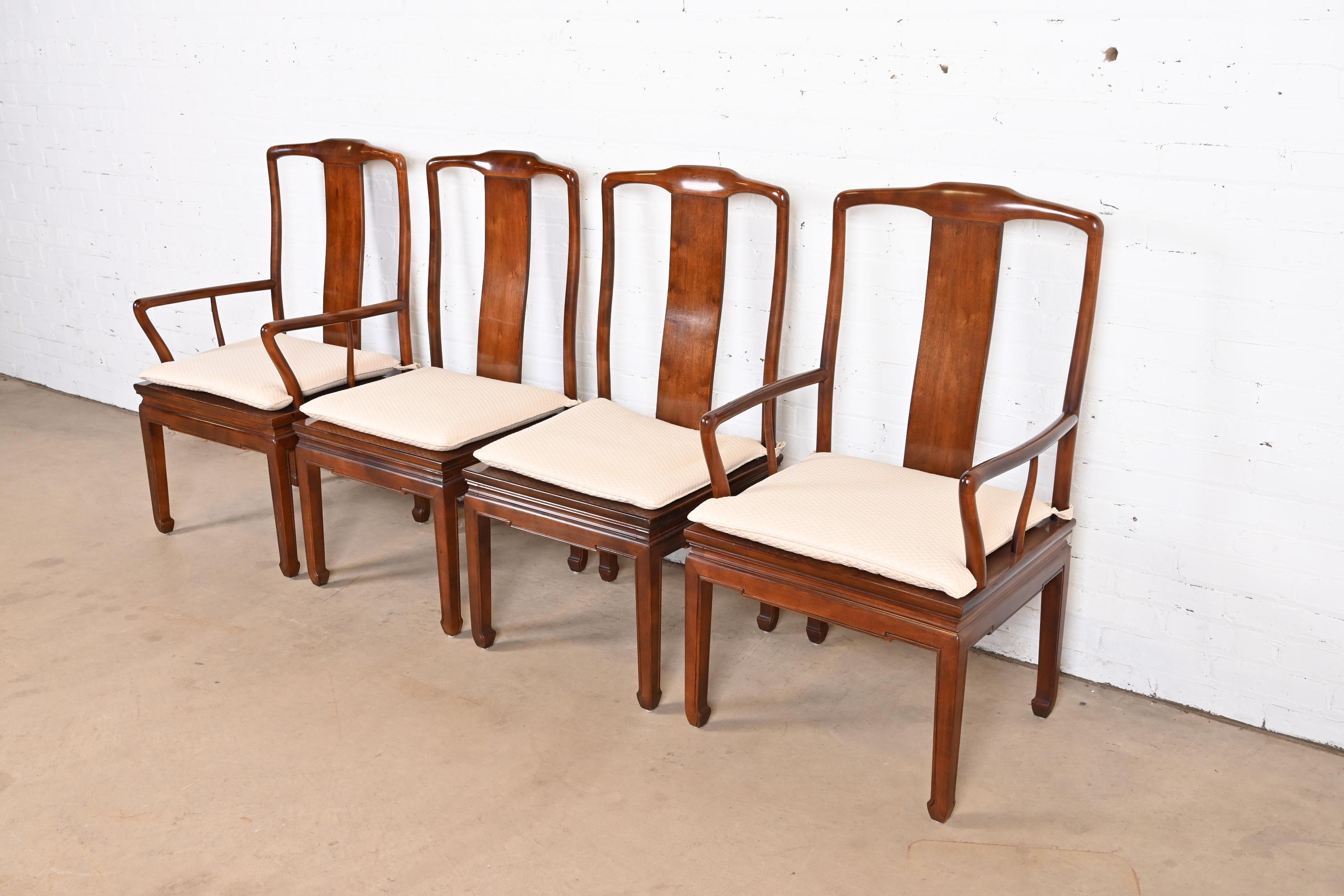 Paire de chaises de salle à manger Henredon Hollywood Regency Chinoiserie sculptée en acajou en vente 7
