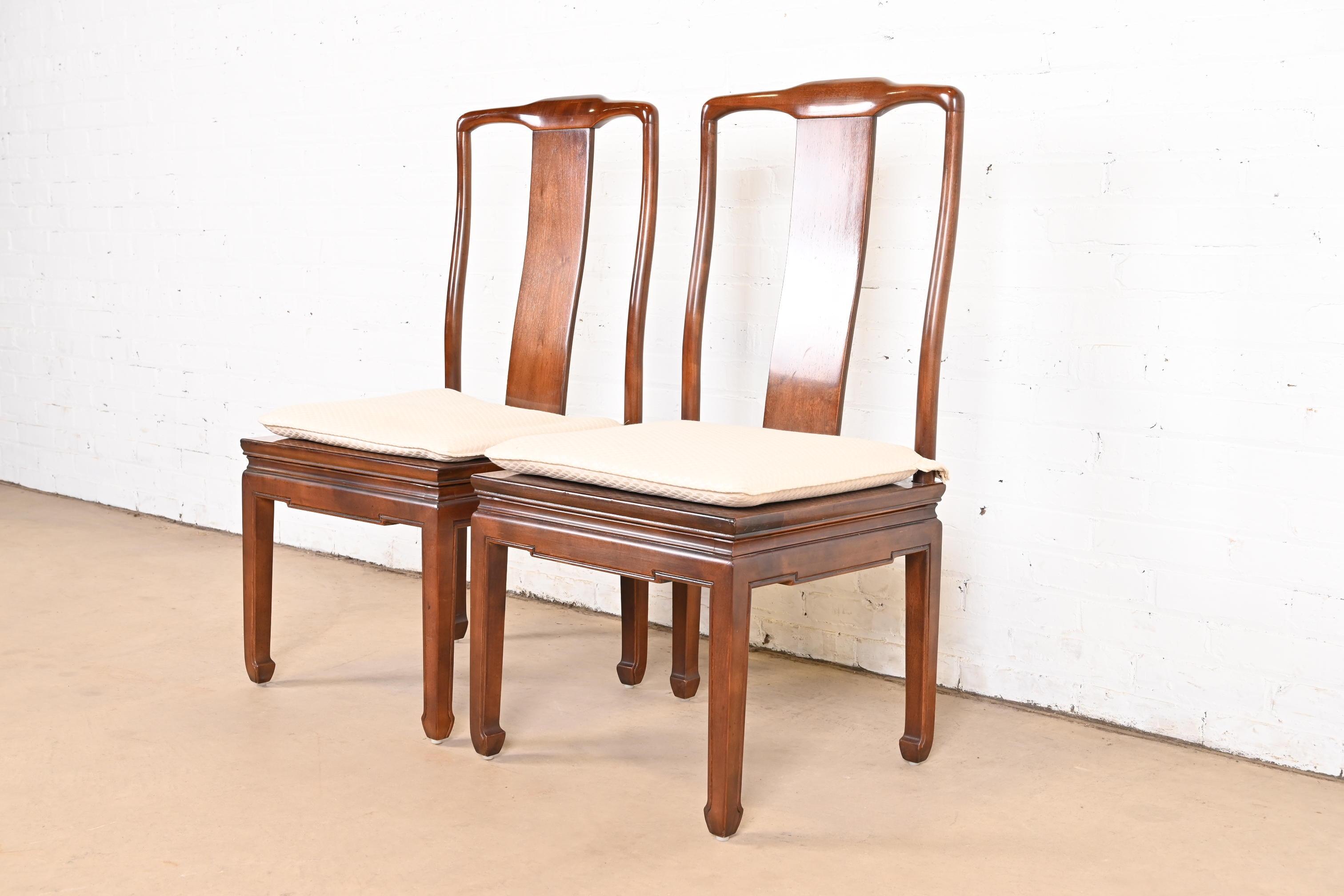 Henredon Hollywood Regency Chinoiserie Sculpted Mahogany Dining Chairs, Pair In Good Condition For Sale In South Bend, IN