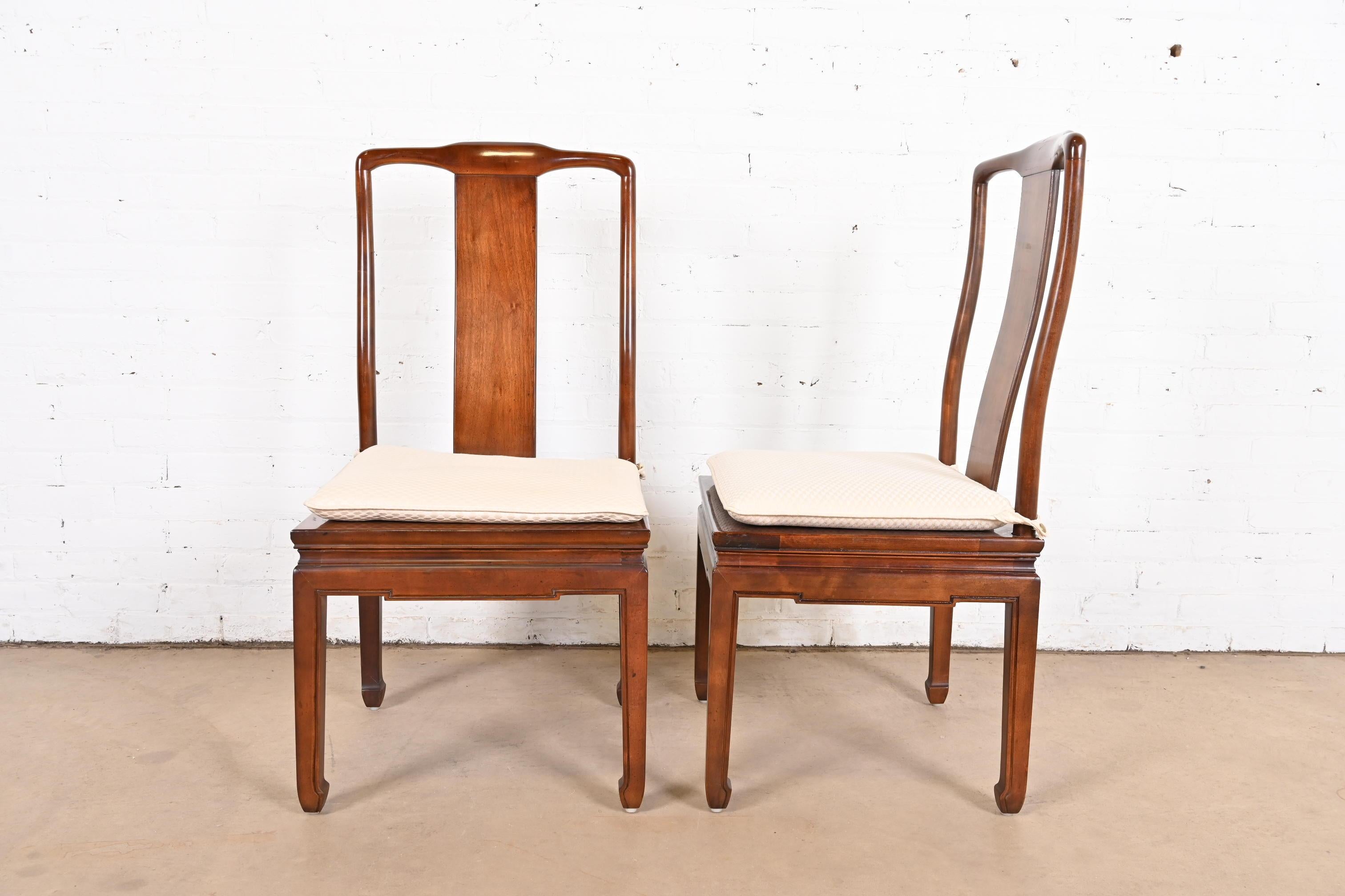 Henredon Hollywood Regency Chinoiserie Sculpted Mahogany Dining Chairs, Pair For Sale 2