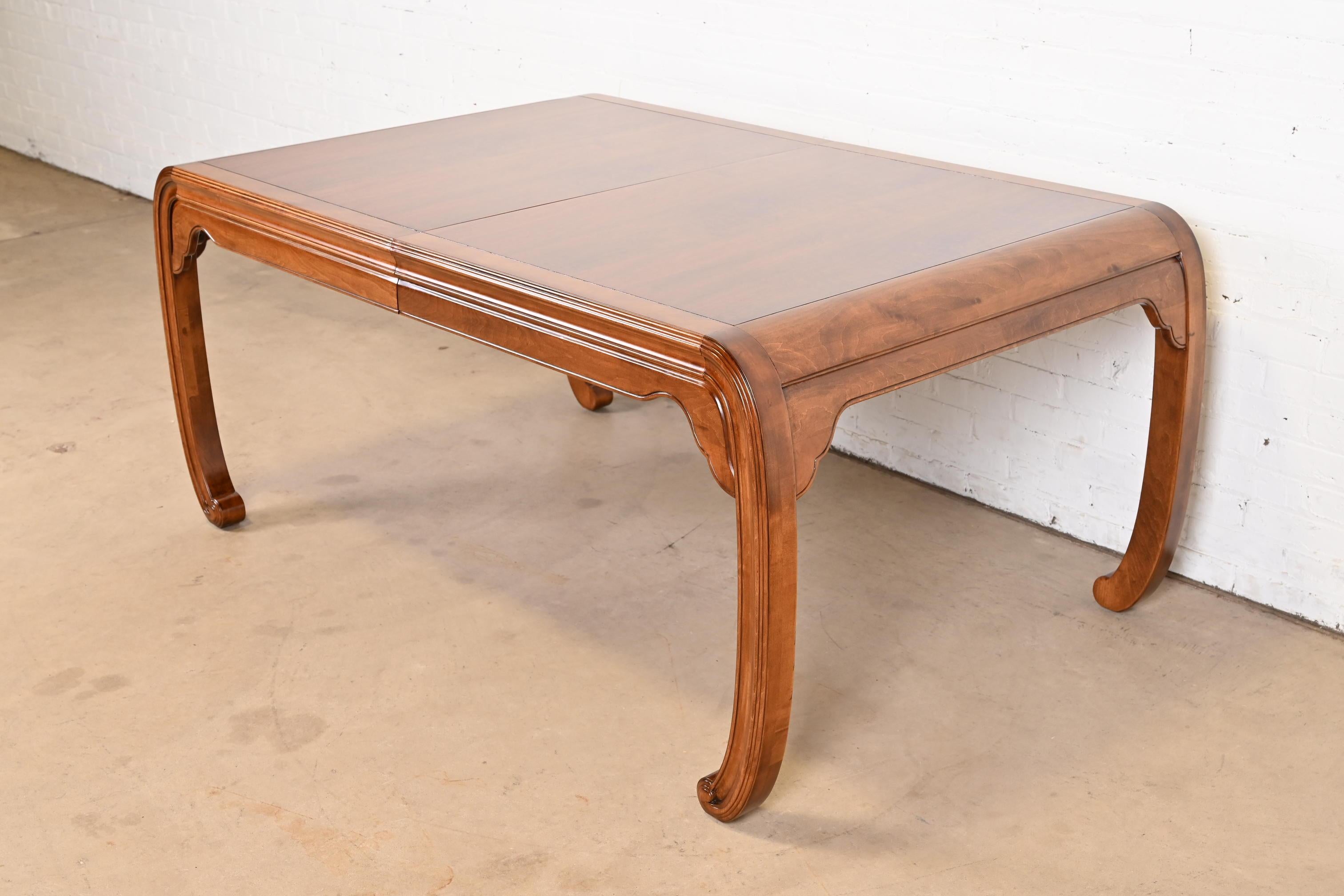 Henredon Hollywood Regency Chinoiserie Walnut Dining Table, Newly Refinished For Sale 7