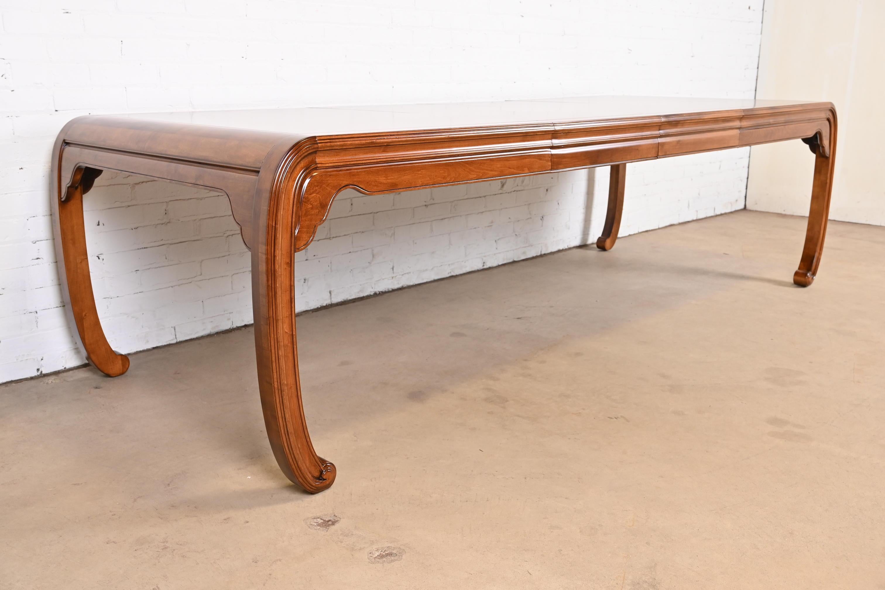 Henredon Hollywood Regency Chinoiserie Walnut Dining Table, Newly Refinished 1