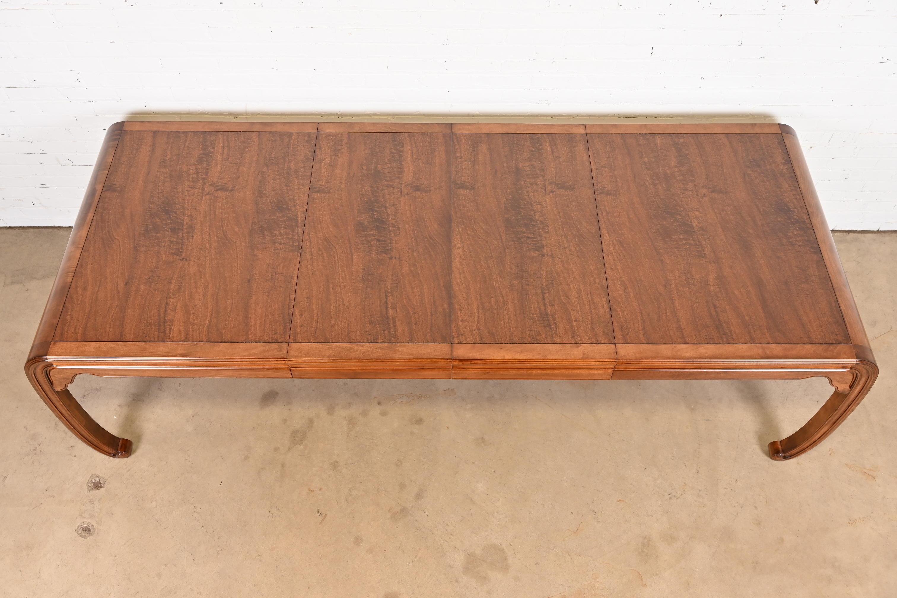 Henredon Hollywood Regency Chinoiserie Walnut Dining Table, Newly Refinished For Sale 2