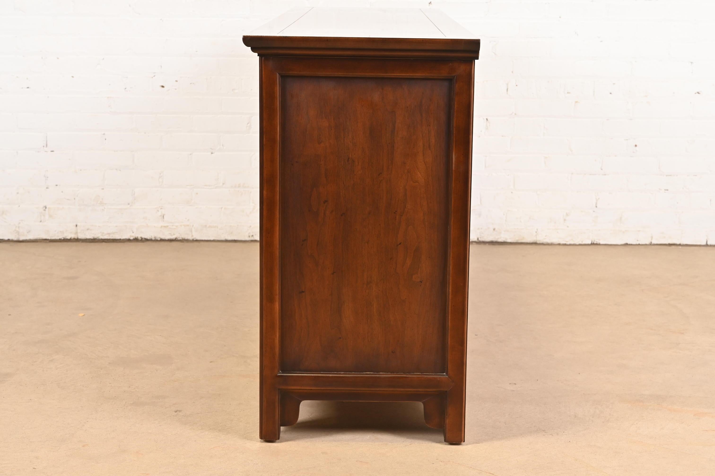 Henredon Hollywood Regency Chinoiserie Walnut Sideboard Credenza, Circa 1970s For Sale 4