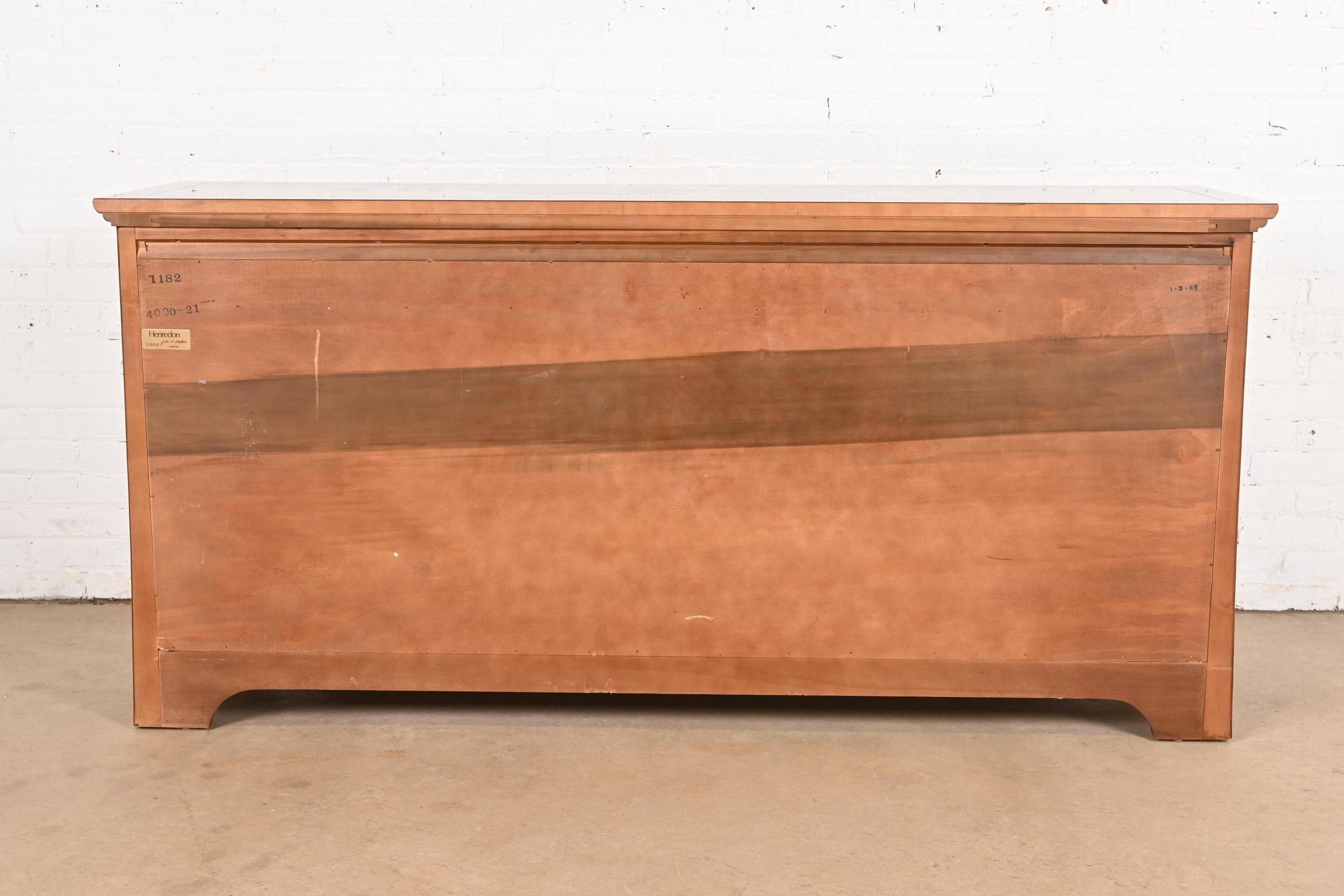 Henredon Hollywood Regency Chinoiserie Walnut Sideboard Credenza, Circa 1970s For Sale 5