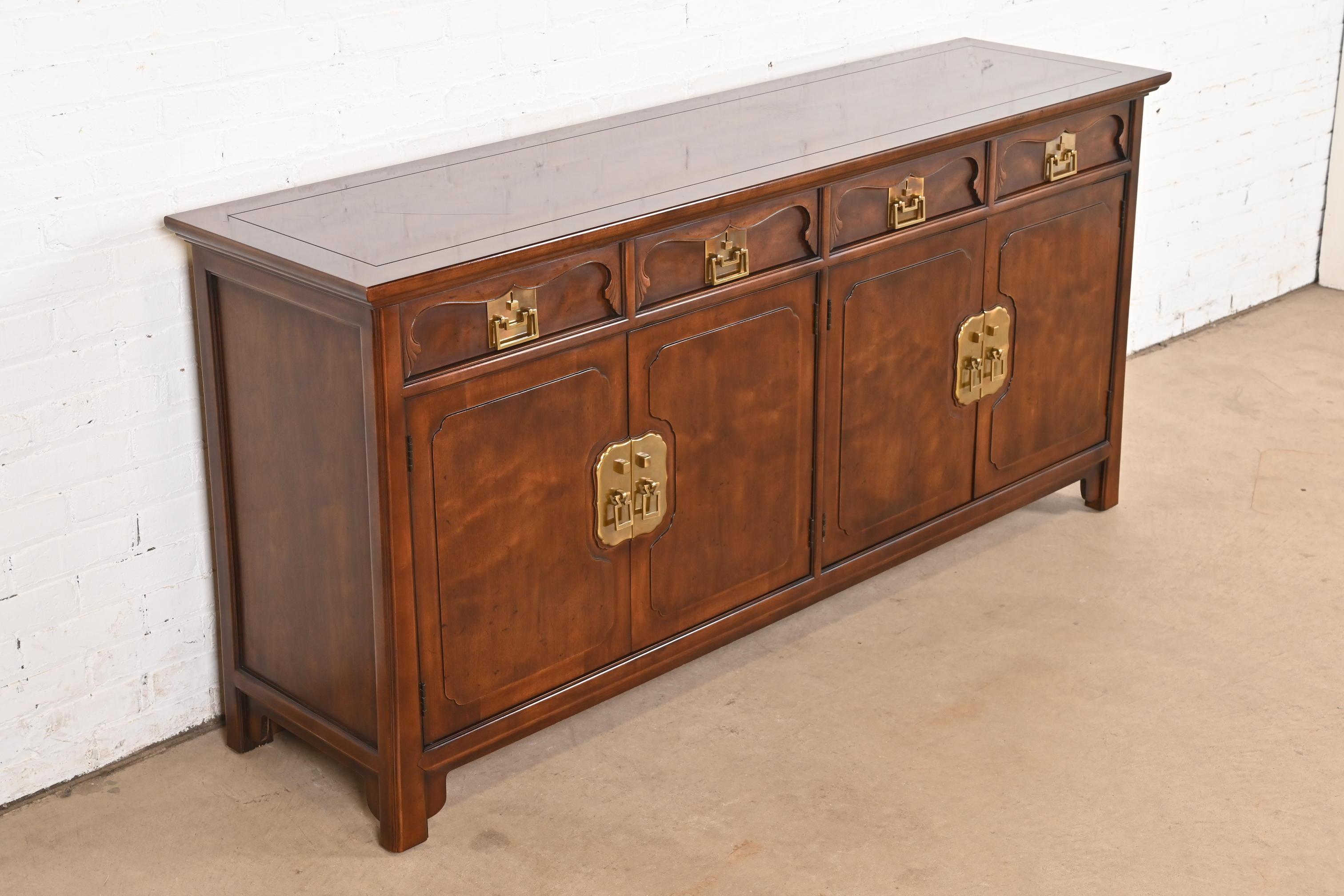 Late 20th Century Henredon Hollywood Regency Chinoiserie Walnut Sideboard Credenza, Circa 1970s For Sale