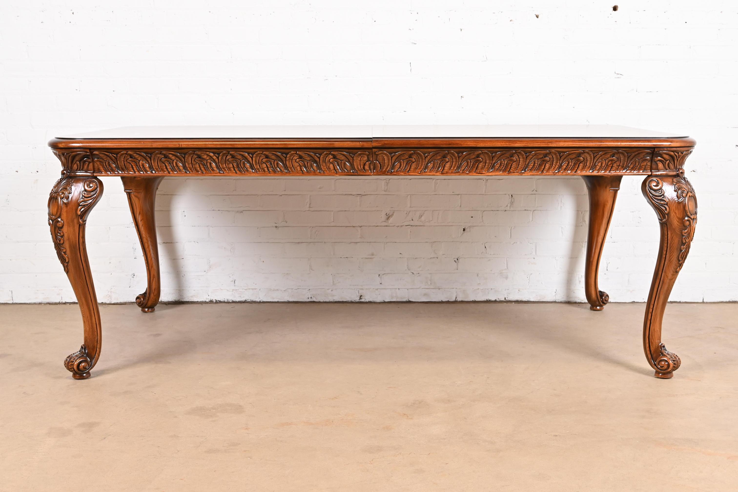 Henredon Italian Baroque Carved Oak and Burl Wood Dining Table, Newly Refinished For Sale 4