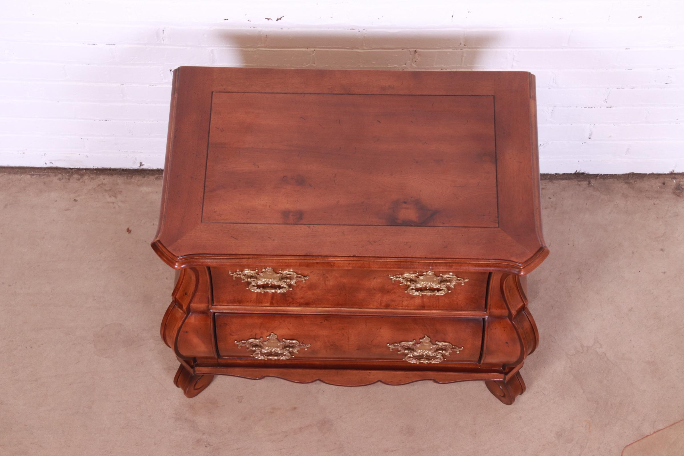 Henredon Italian Louis XV Burl Wood Bombay Form Bedside Chest For Sale 2