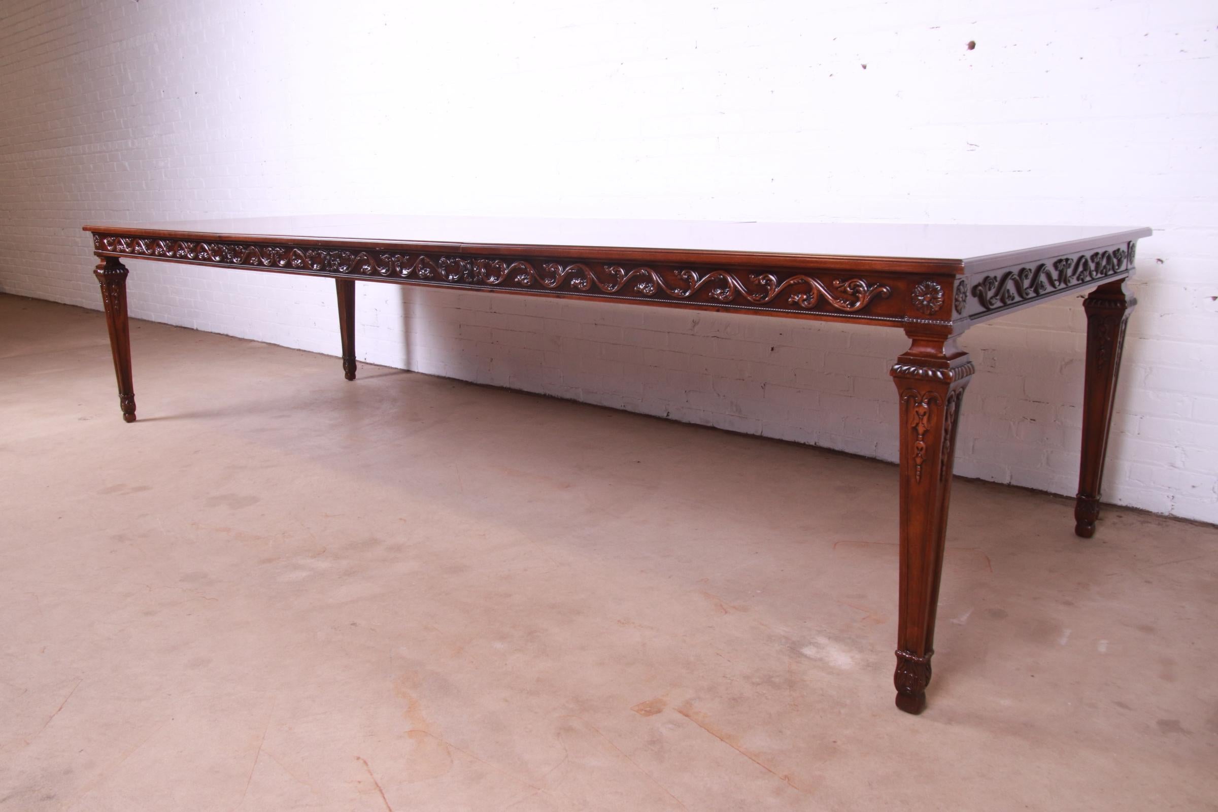 French Provincial Henredon Italian Provincial Mahogany and Burl Wood Parquetry Top Dining Table For Sale