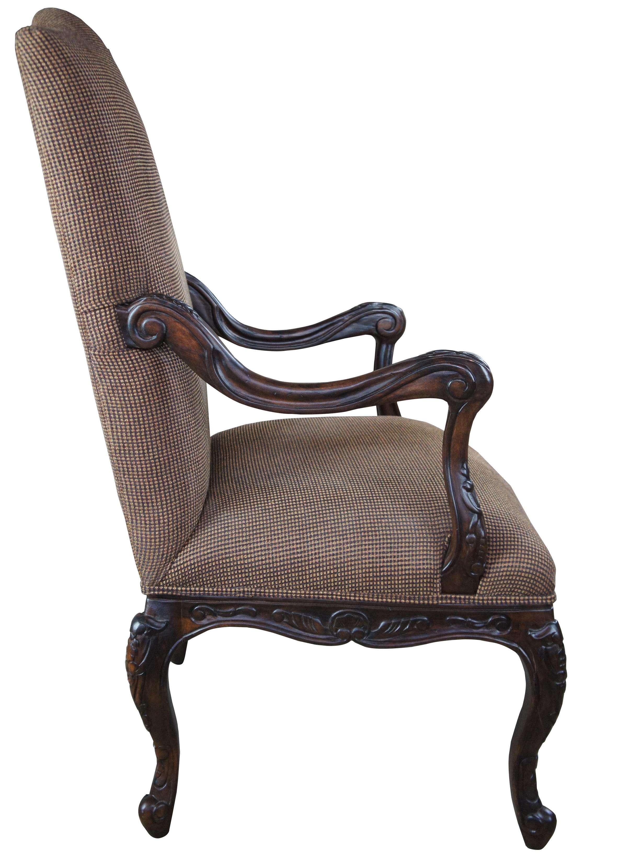 cynthus armchair