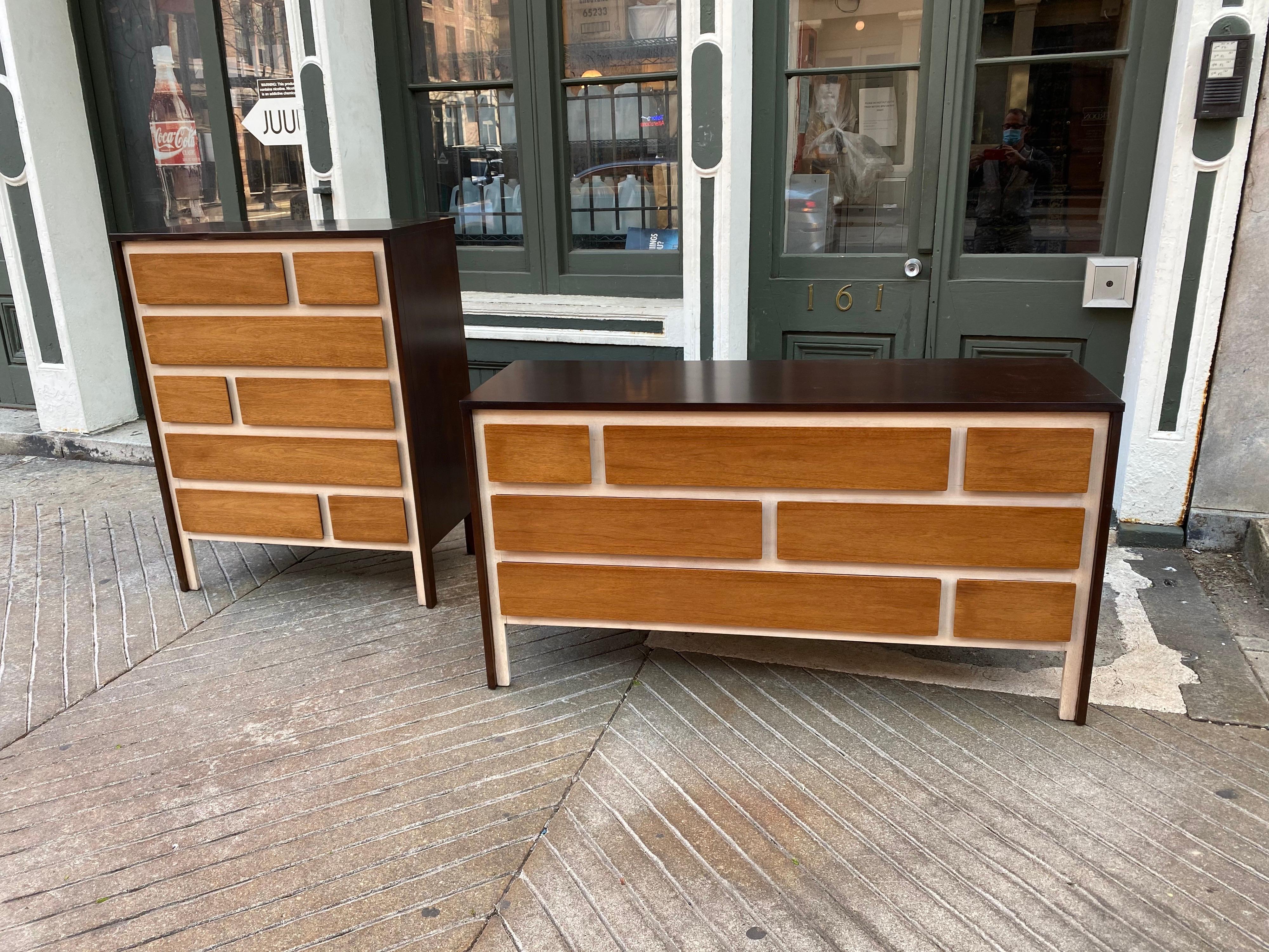 Henredon Low Dresser in the Style of Gio Ponti 4