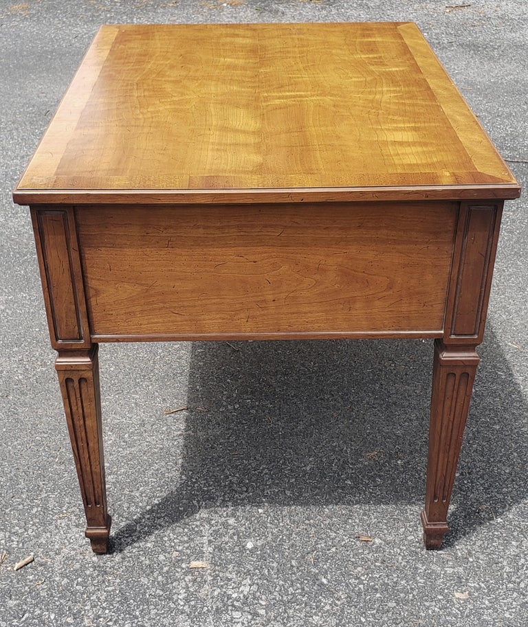 Henredon Mid-Century Cross-banded Walnut Single Drawer Side Table For