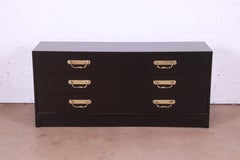 Henredon commode laquée noire Hollywood Regency du milieu du siècle dernier, nouvellement revernie