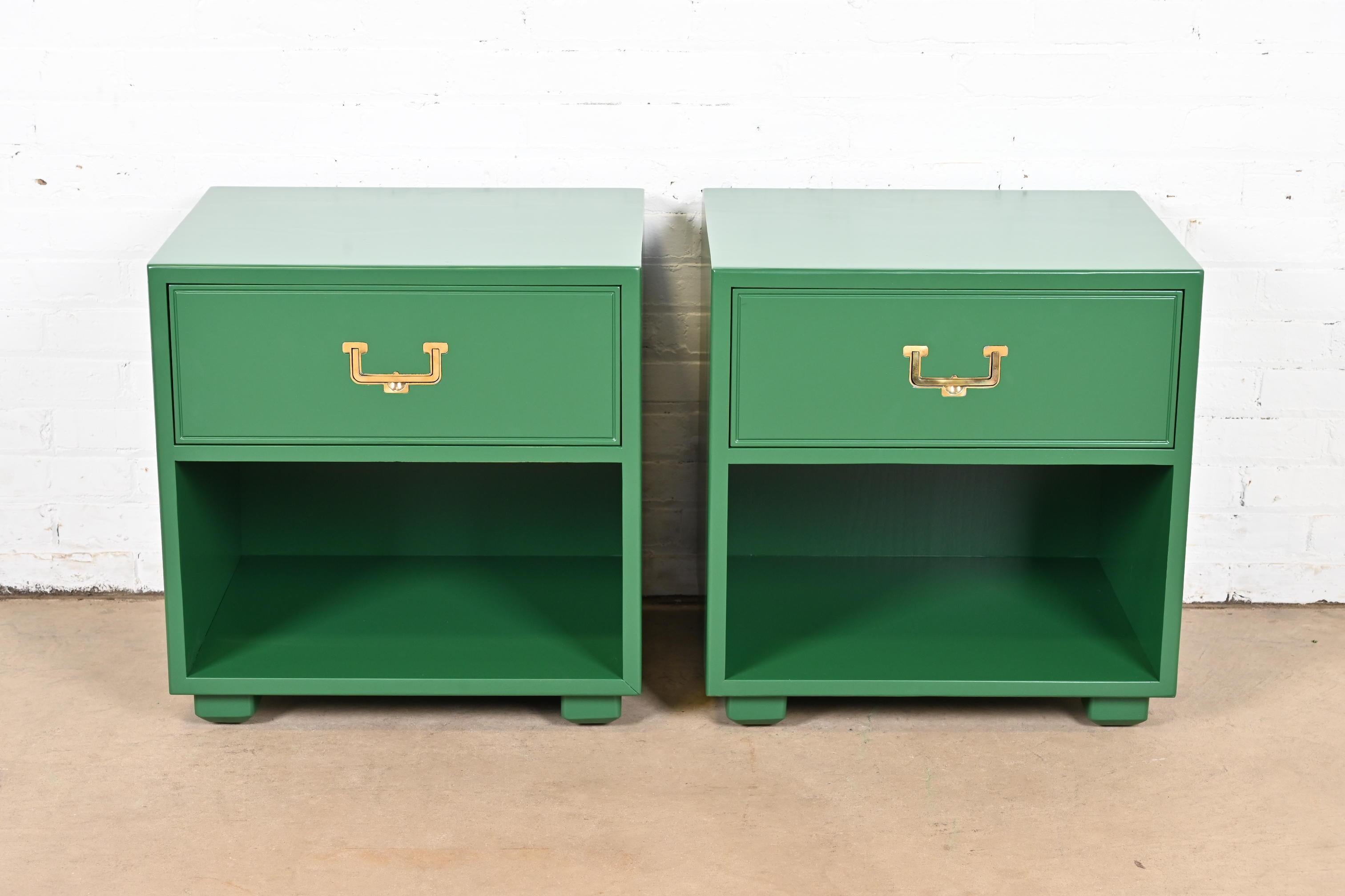 A gorgeous pair of mid-century modern Hollywood Regency Campaign style nightstands

By Henredon, 