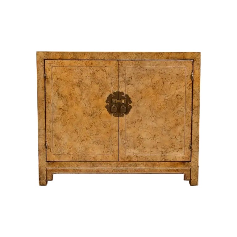 Cabinet da bar Henredon Mid-Century Hollywood Regency Chinoiserie, CIRCA ANNI 70 in vendita