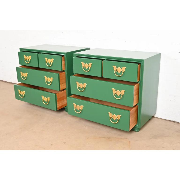 Henredon Mid-Century Hollywood Regency Chinoiserie Bedside Chests, Refinished For Sale 4