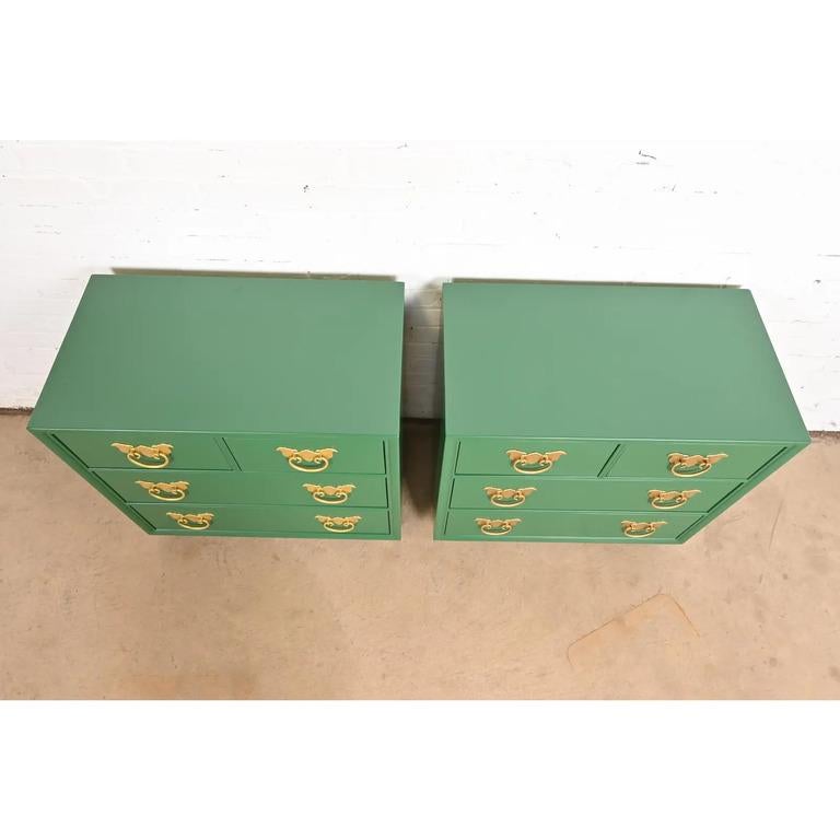 Henredon Mid-Century Hollywood Regency Chinoiserie Bedside Chests, Refinished For Sale 6
