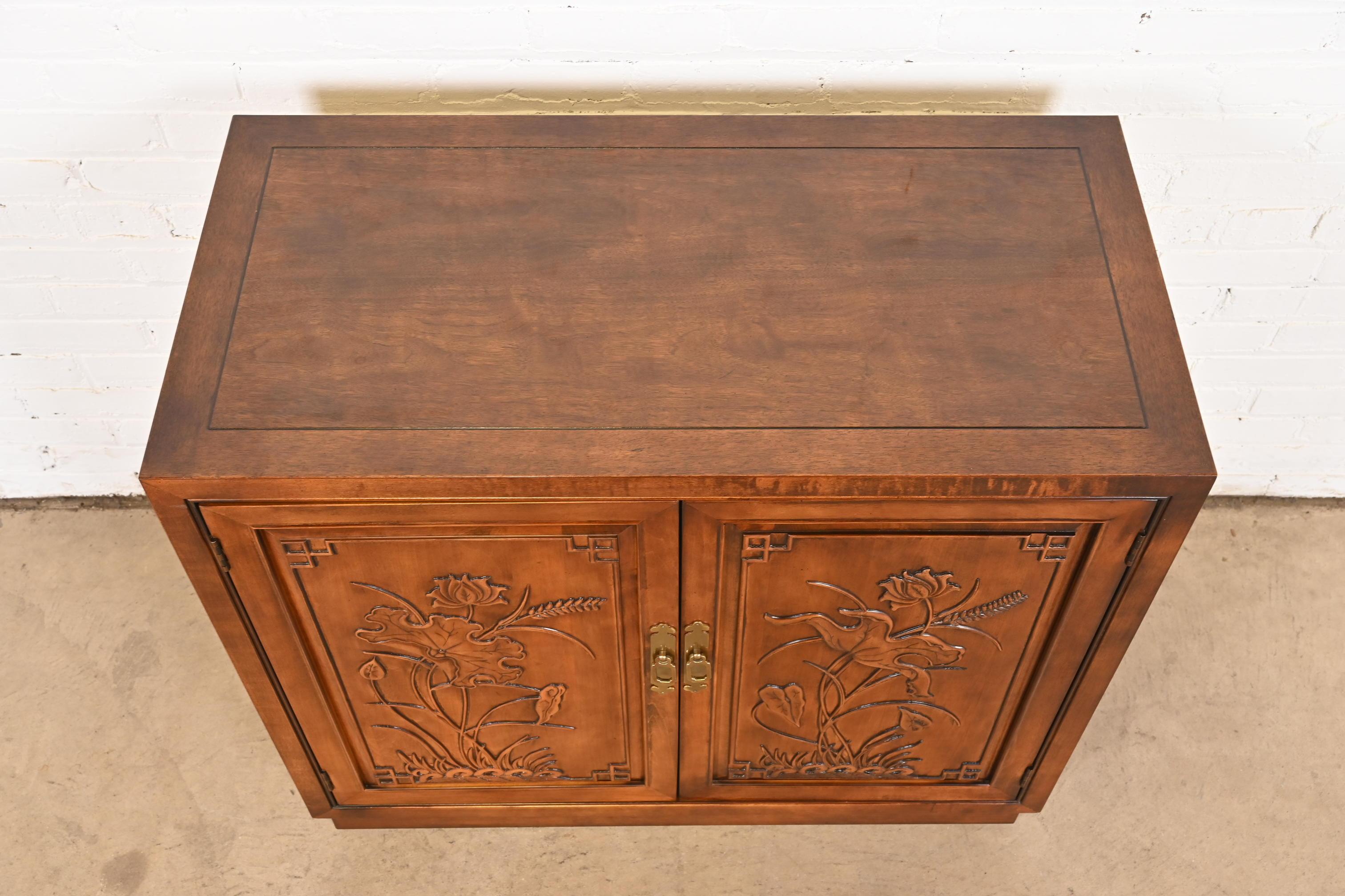 Henredon Mid-Century Hollywood Regency Chinoiserie Carved Walnut Bar Cabinet 1