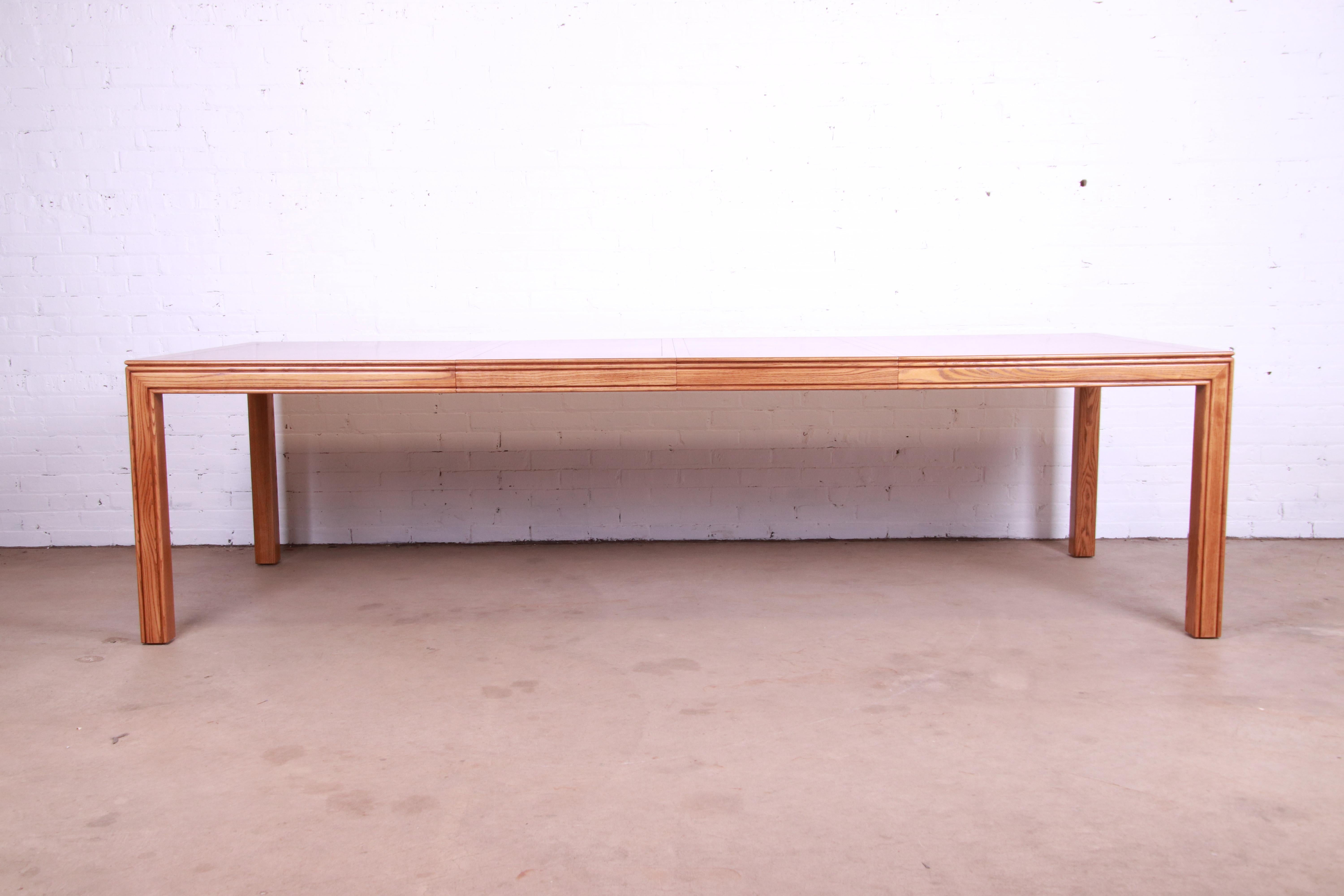 henredon burl wood dining table