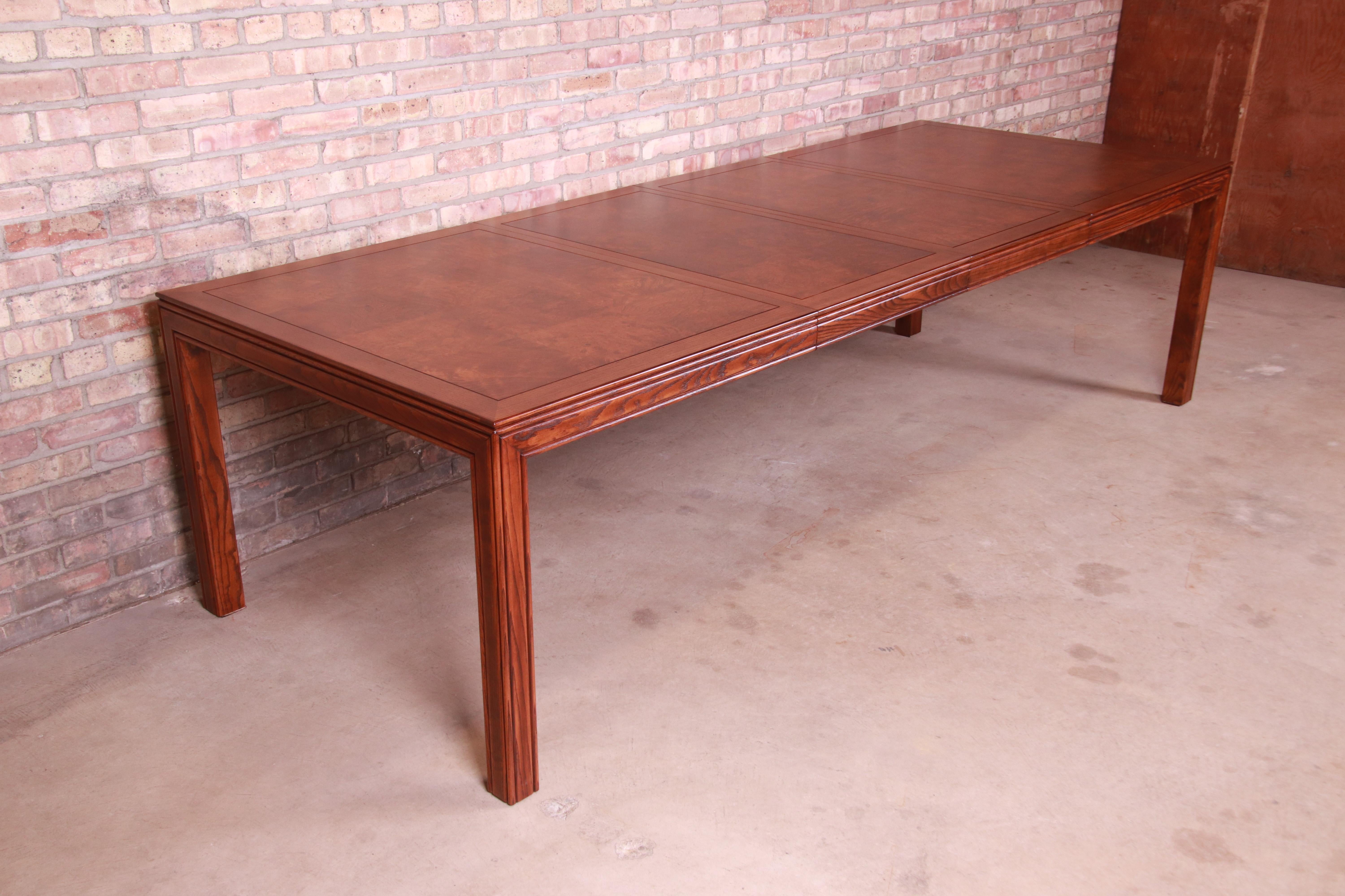 Oak Henredon Mid-Century Modern Burl Wood Parsons Dining Table, Newly Refinished For Sale