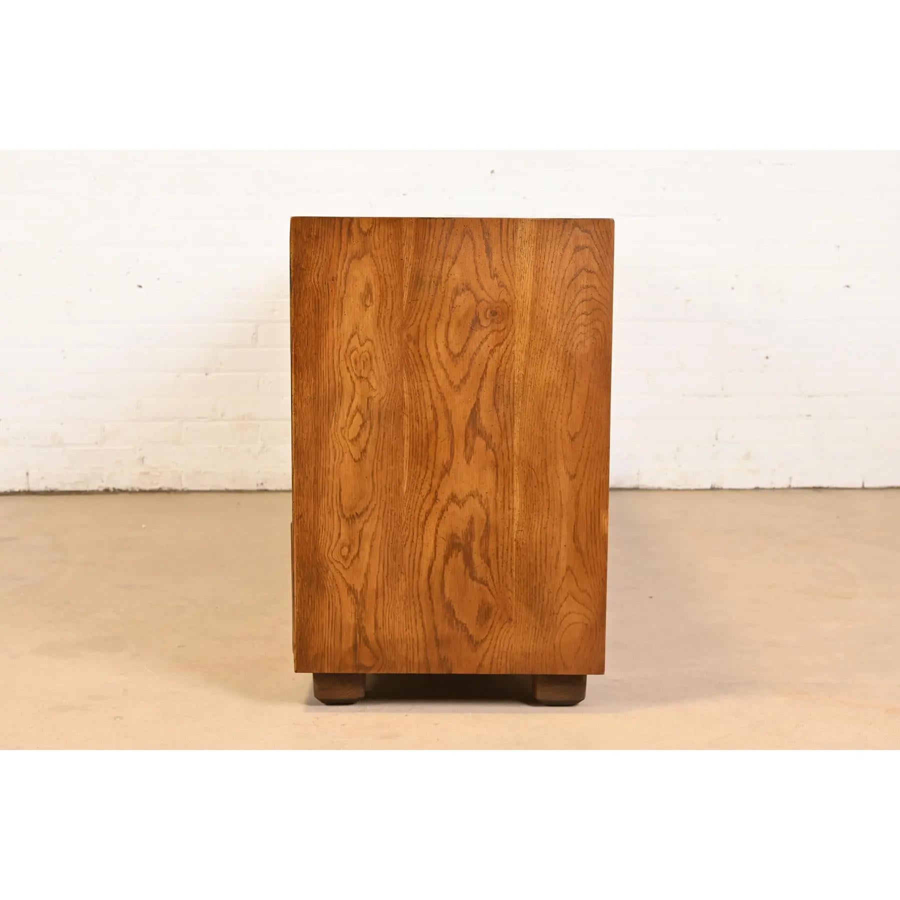 Henredon Mid-Century Modern Campaign Oak Dresser, Circa 1970s 5