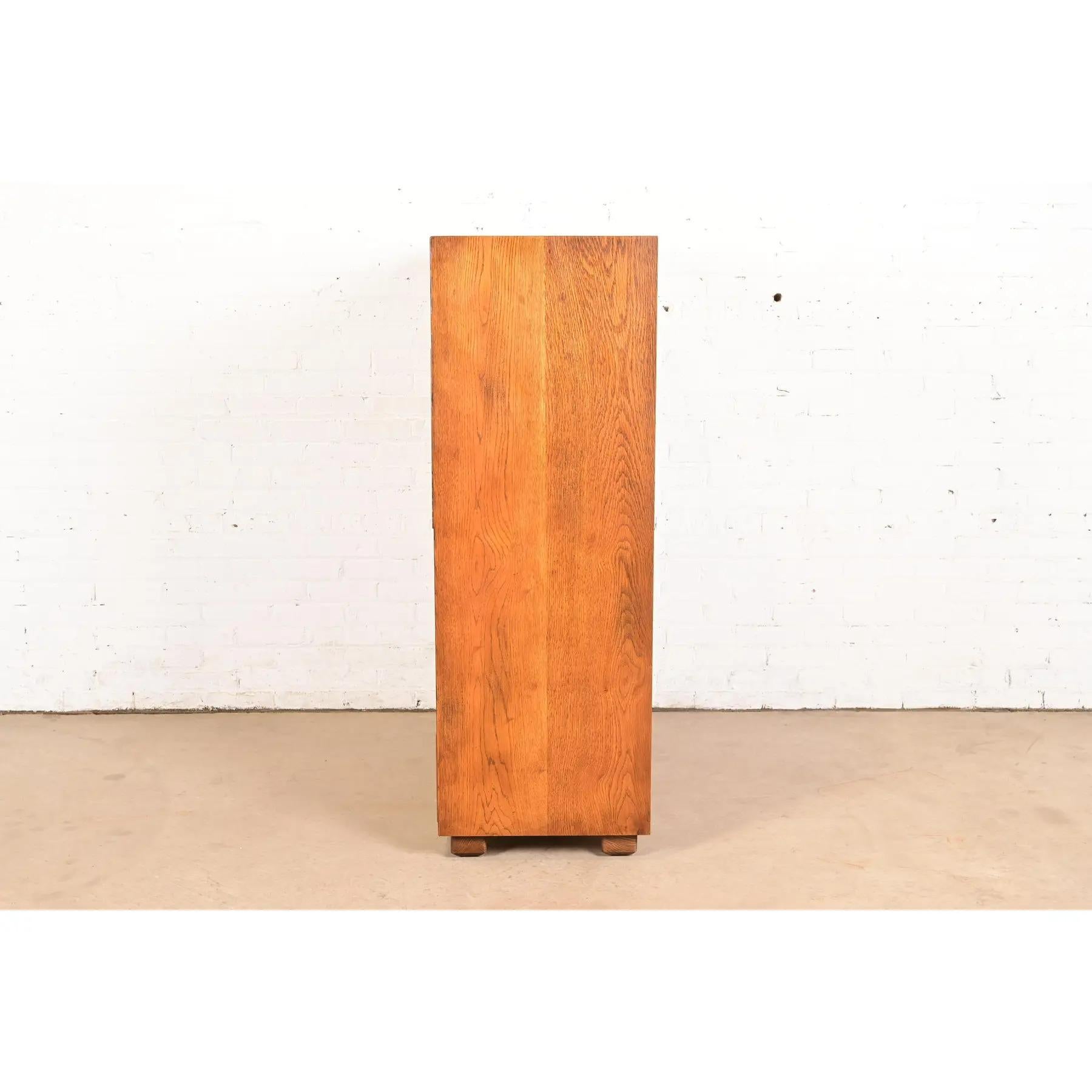 Cassapanca da gentiluomo in Oak Oak, circa anni '70, Henredon, metà del secolo scorso in vendita 5