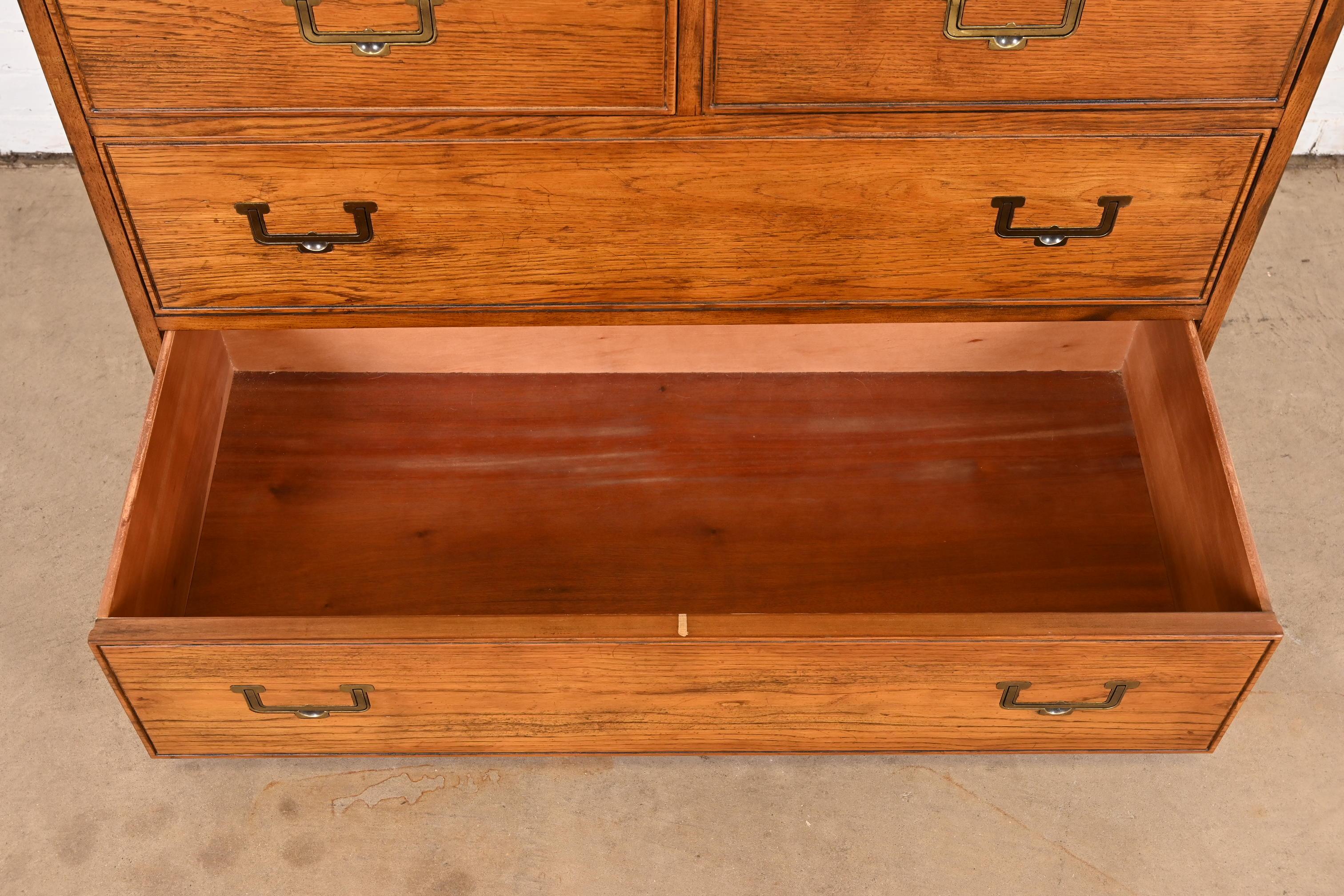 Henredon Mid-Century Modern Campaign Oak Gentleman's Chest, Circa 1970s For Sale 2