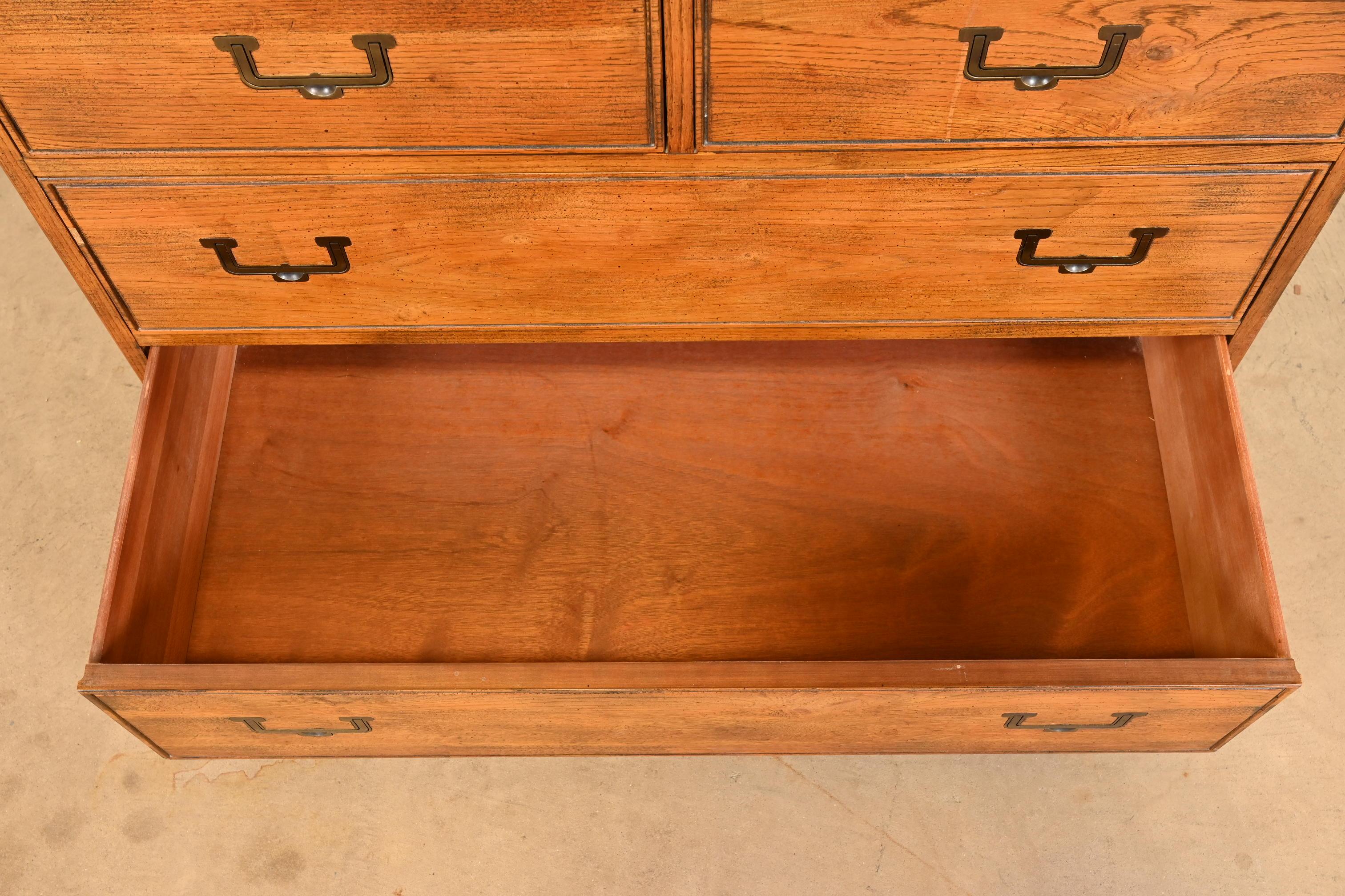 Henredon Mid-Century Modern Campaign Oak Gentleman's Chest 2