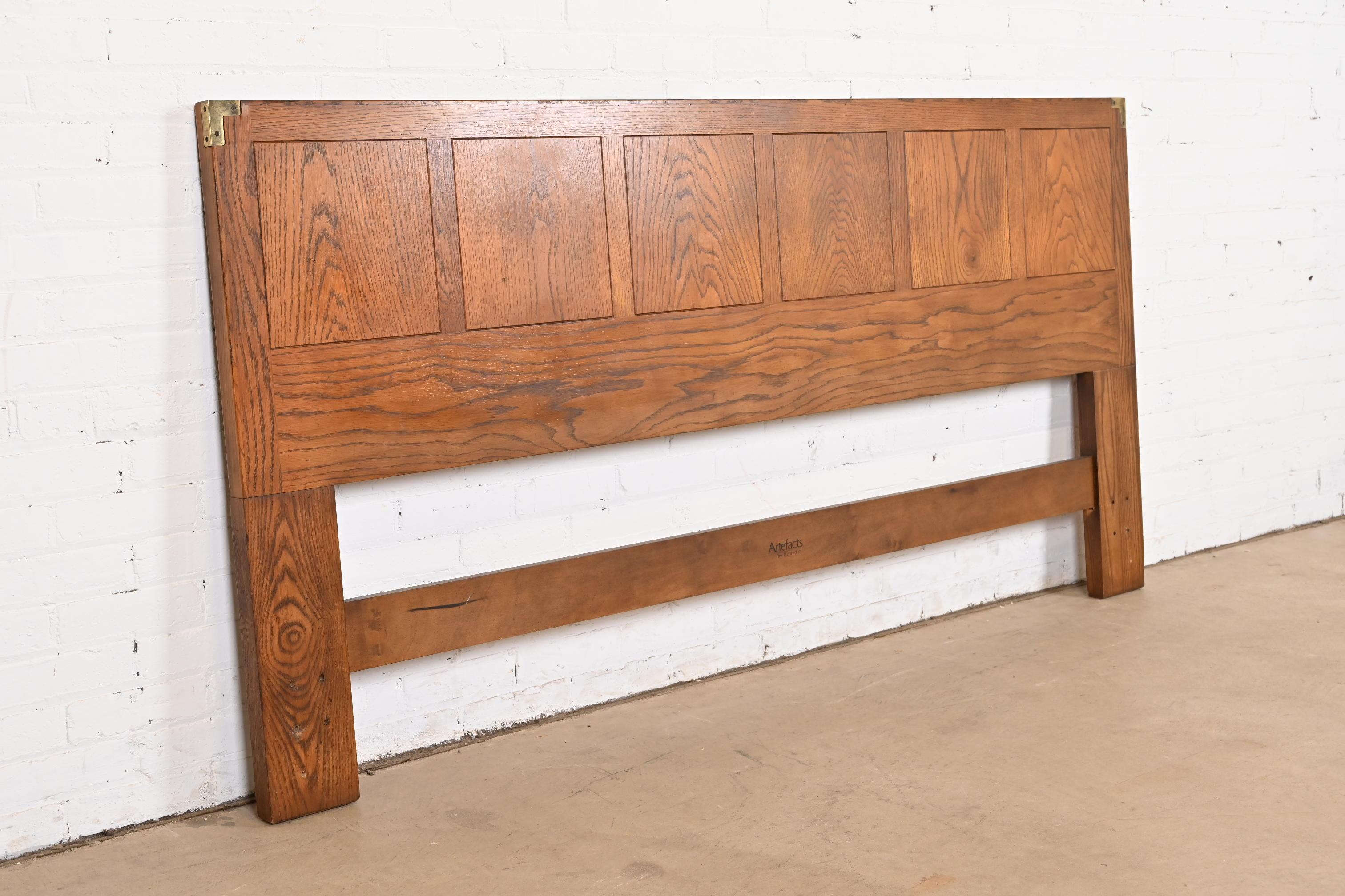 Henredon Mid-Century Modern Campaign Oak King Size Headboard, Circa 1970s In Good Condition For Sale In South Bend, IN