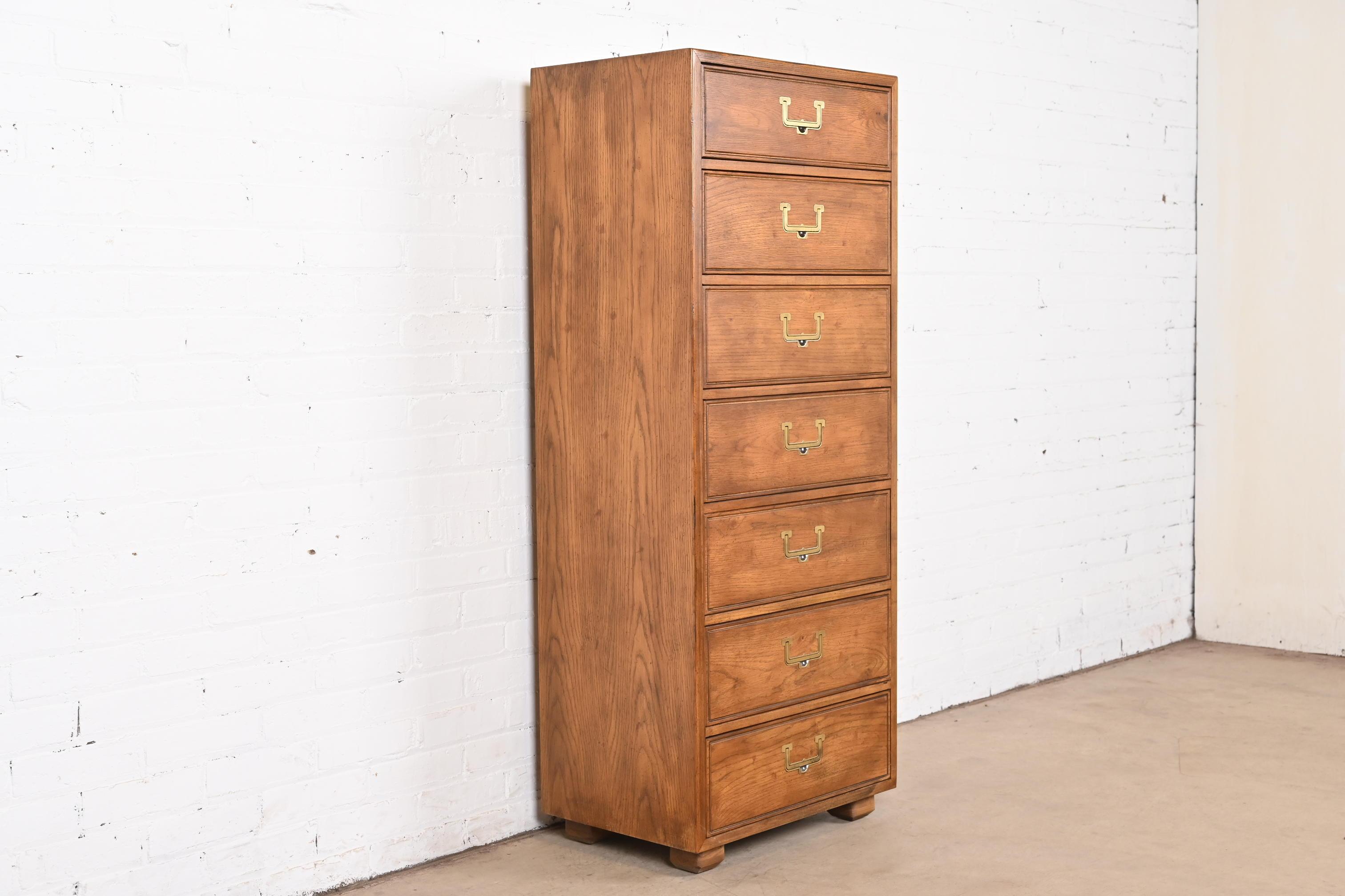 Henredon Mid-Century Modern Campaign Oak Lingerie Chest or Semainier, 1970s In Good Condition In South Bend, IN